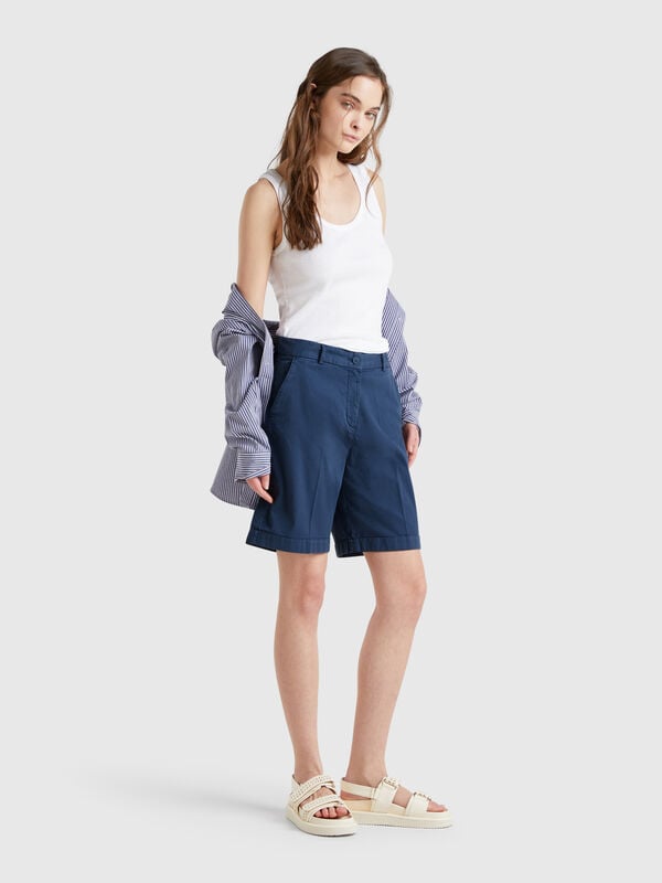 Bermudas with cuff in stretch cotton Women
