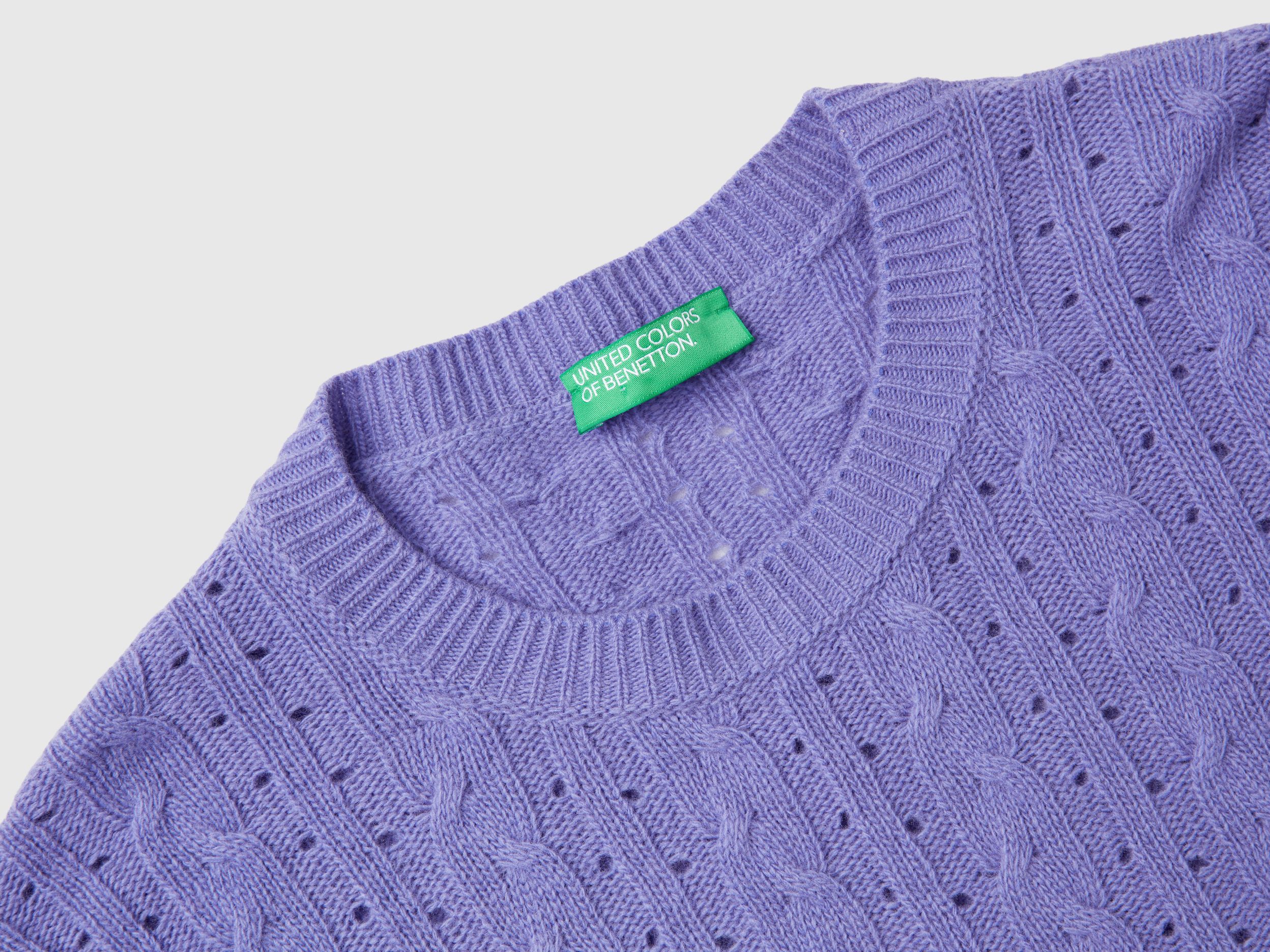 Cropped sweater with cable knit and perforations - Purple | Benetton