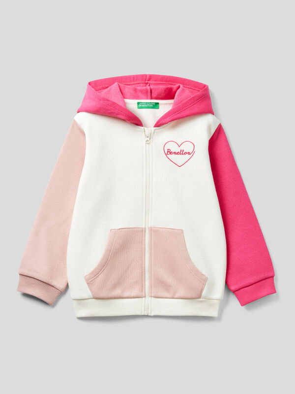 Warm hoodie with embroidered logo Junior Girl