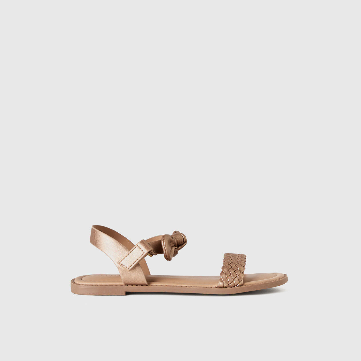 Glossy flat sandals Brown Benetton