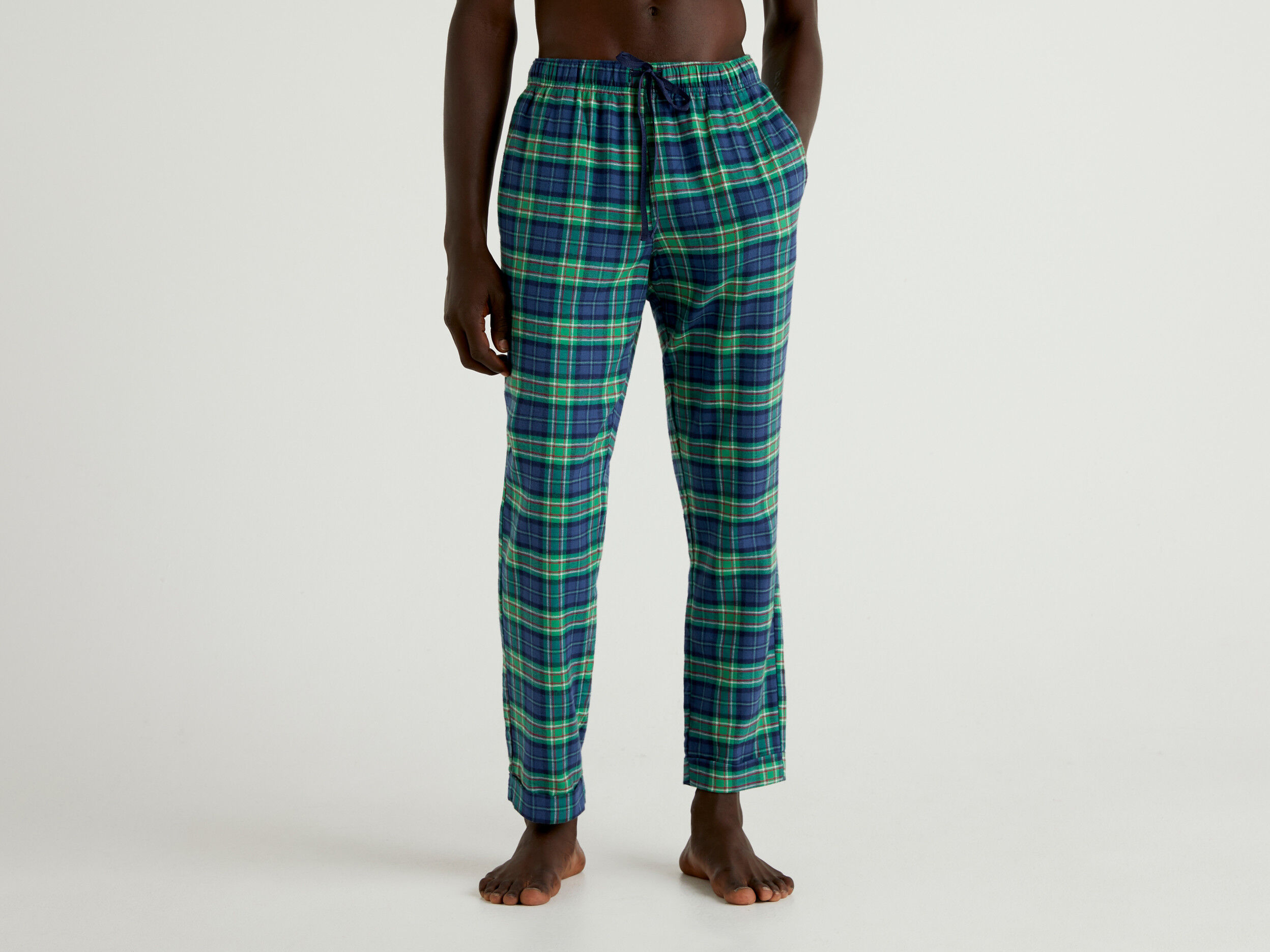 Relaxed Fit Wool-blend trousers - Green/Black checked - Men | H&M IN