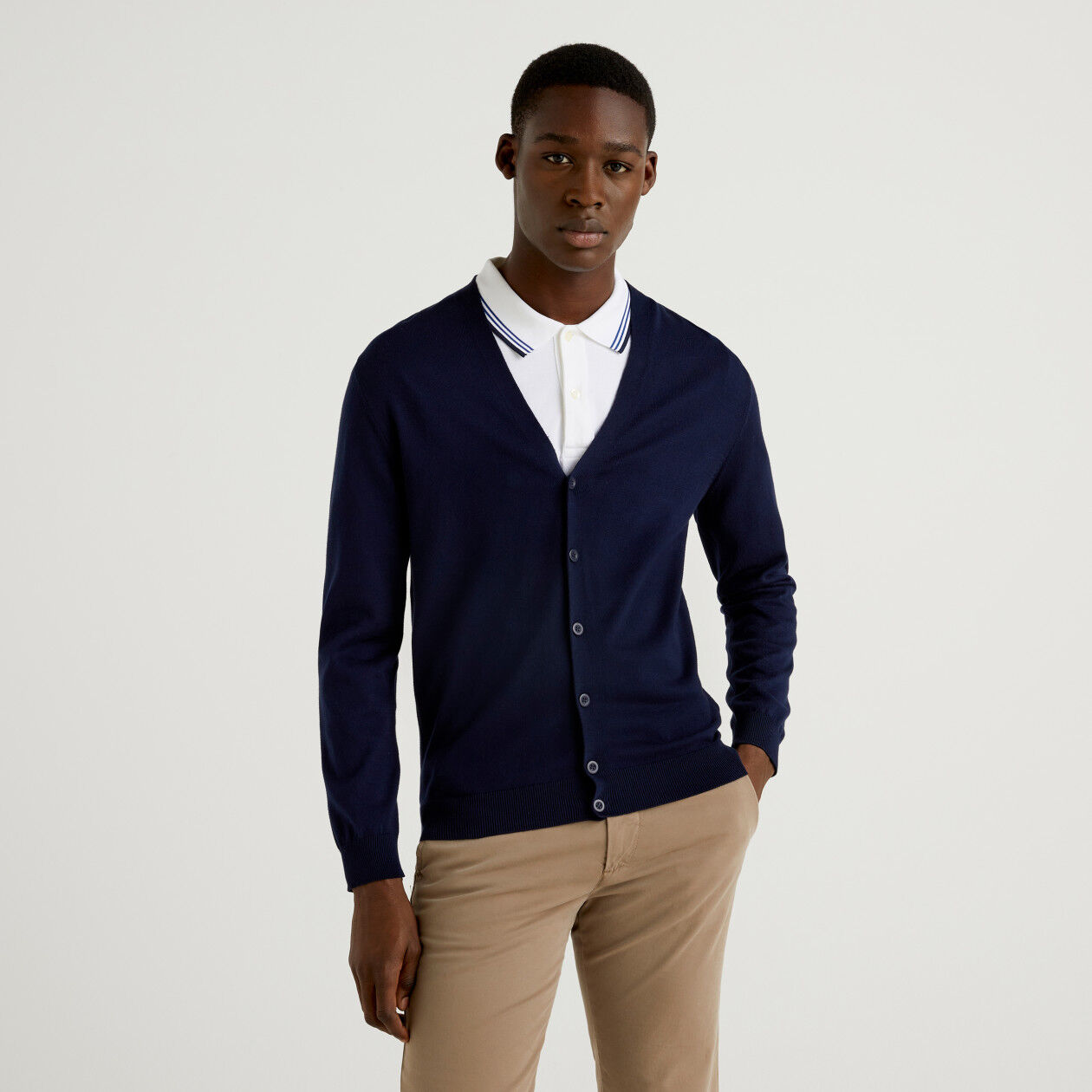 Men v neck new arrivals cardigan