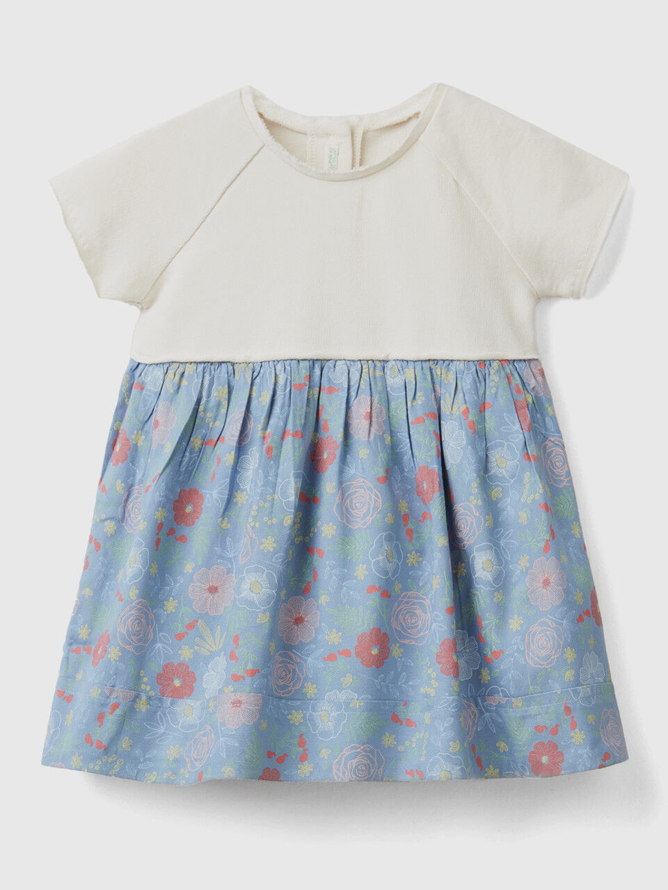 Ucb baby girl clothes 2025