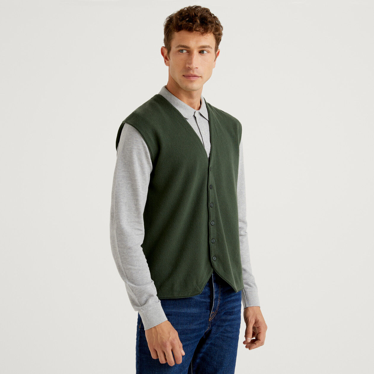 Vest in 100 Merino wool with buttons Military Green Benetton