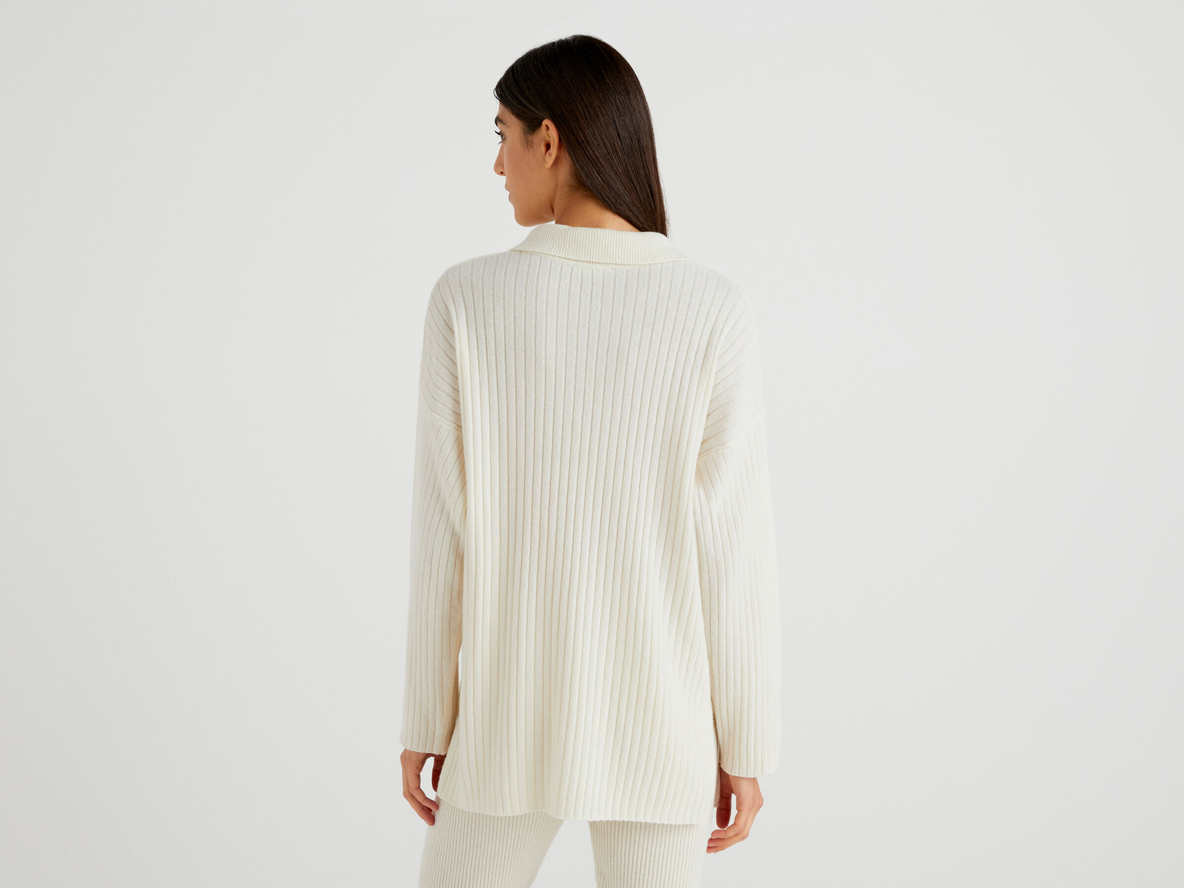 Polo-style ribbed sweater image number 2