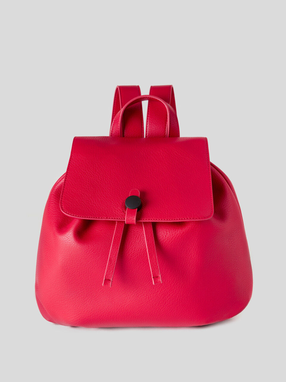 Mochilas Mujer y Ri oneras Nueva Colecci n 2024 Benetton