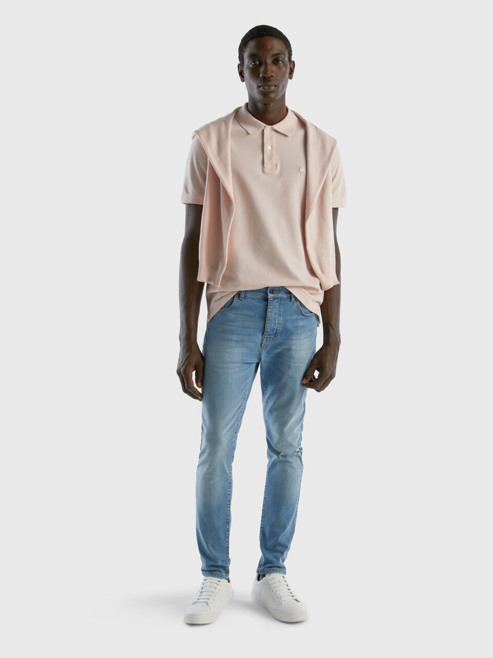 Grey polo blue jeans sales