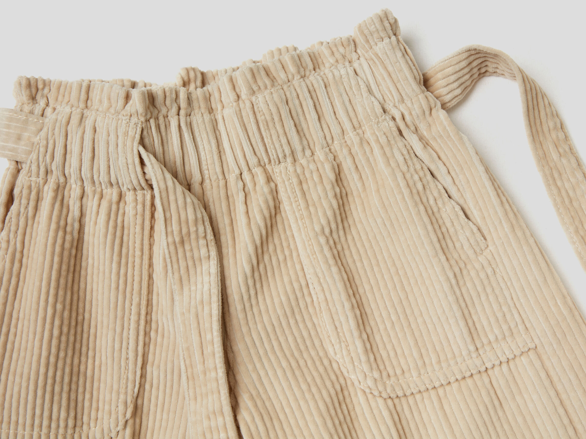 Palazzo trousers in velvet image number 2
