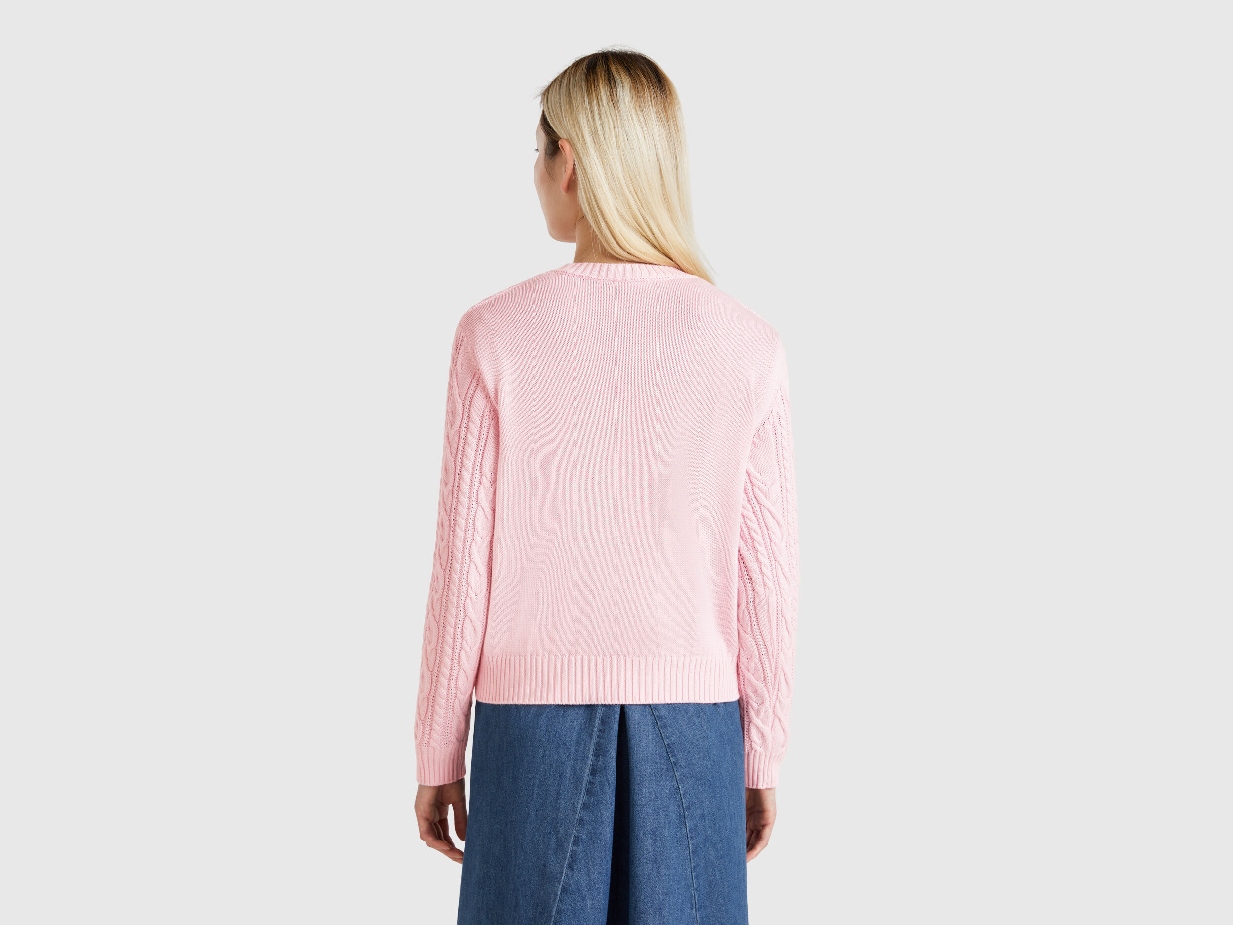 100% cotton sweater with cables - Pink | Benetton