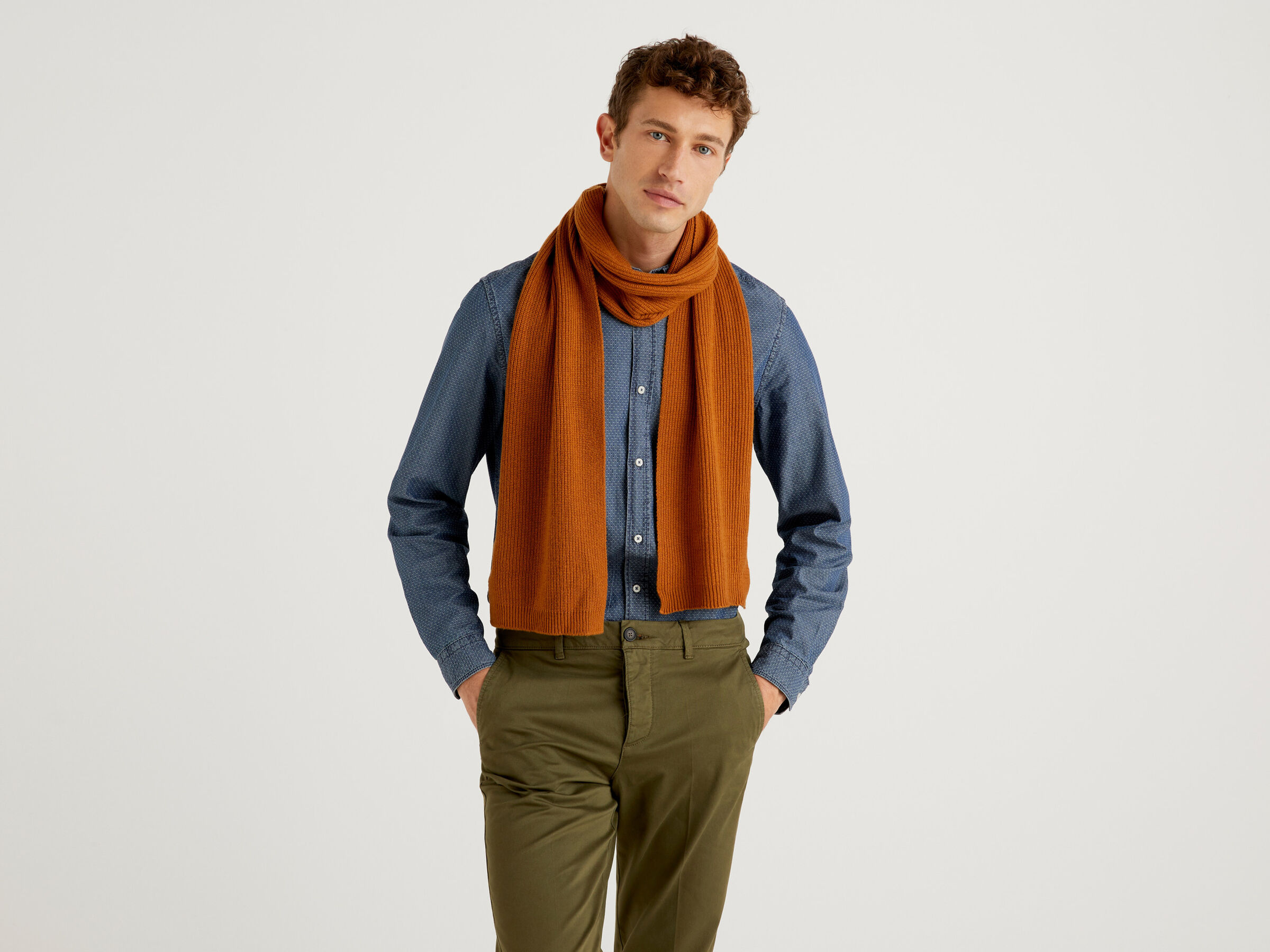 Scarf in wool and cashmere blend image number null