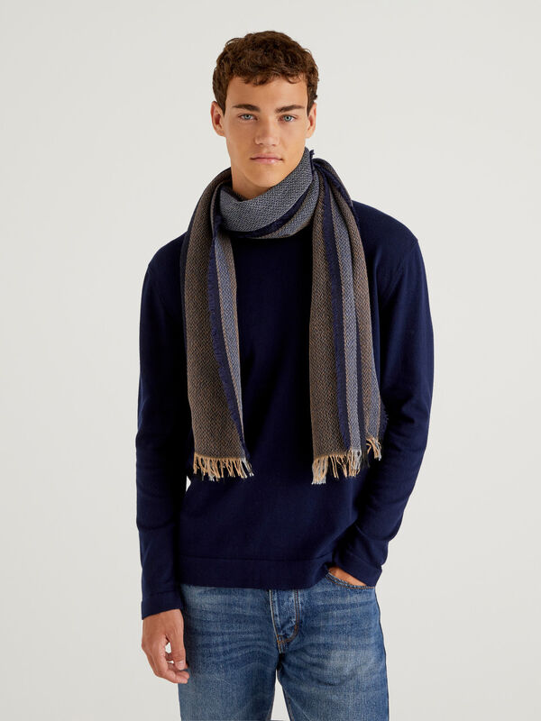 Striped scarf in wool blend Men