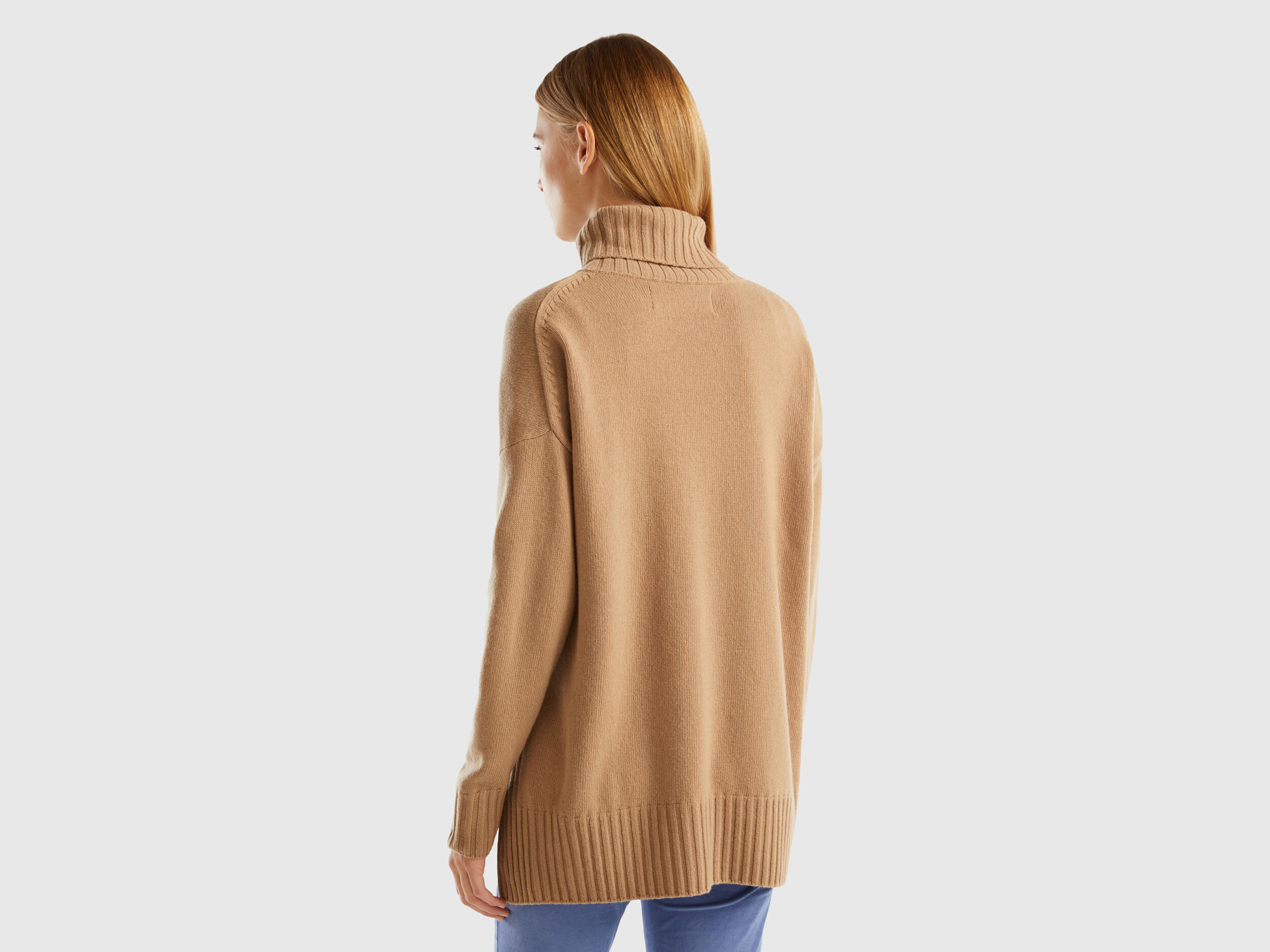 Turtleneck with slits Camel Benetton