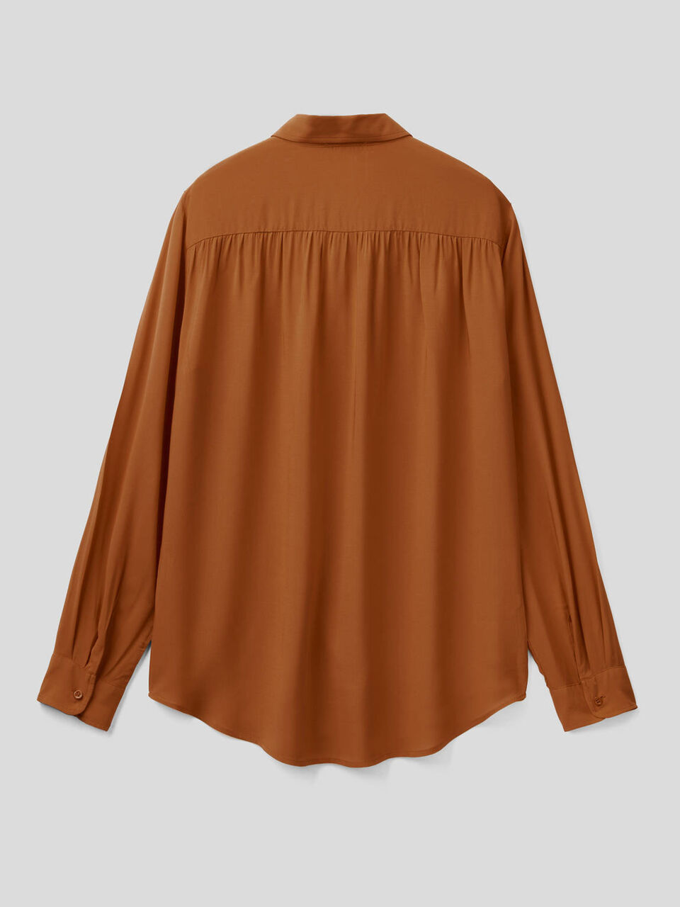 Camisa fluida con frunces image number 2