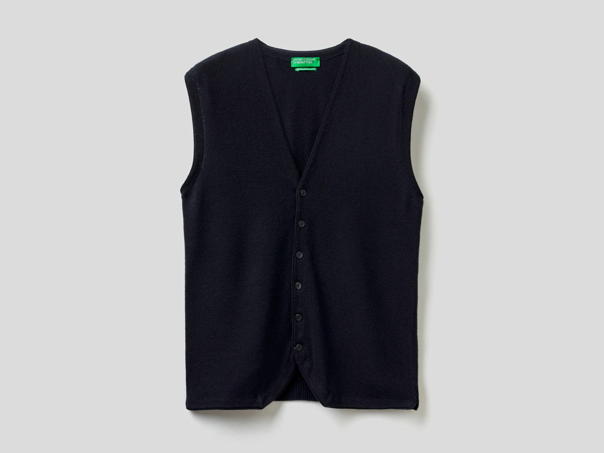 Chaleco con sales botones hombre