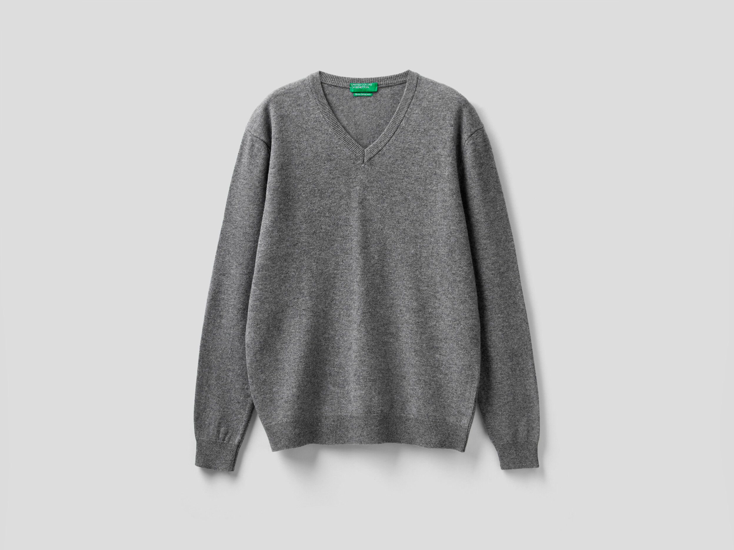 Oversized grey v neck sweater