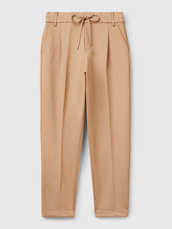 Pantalón de color liso con cordón Pantalón de color liso con cordón Mujer