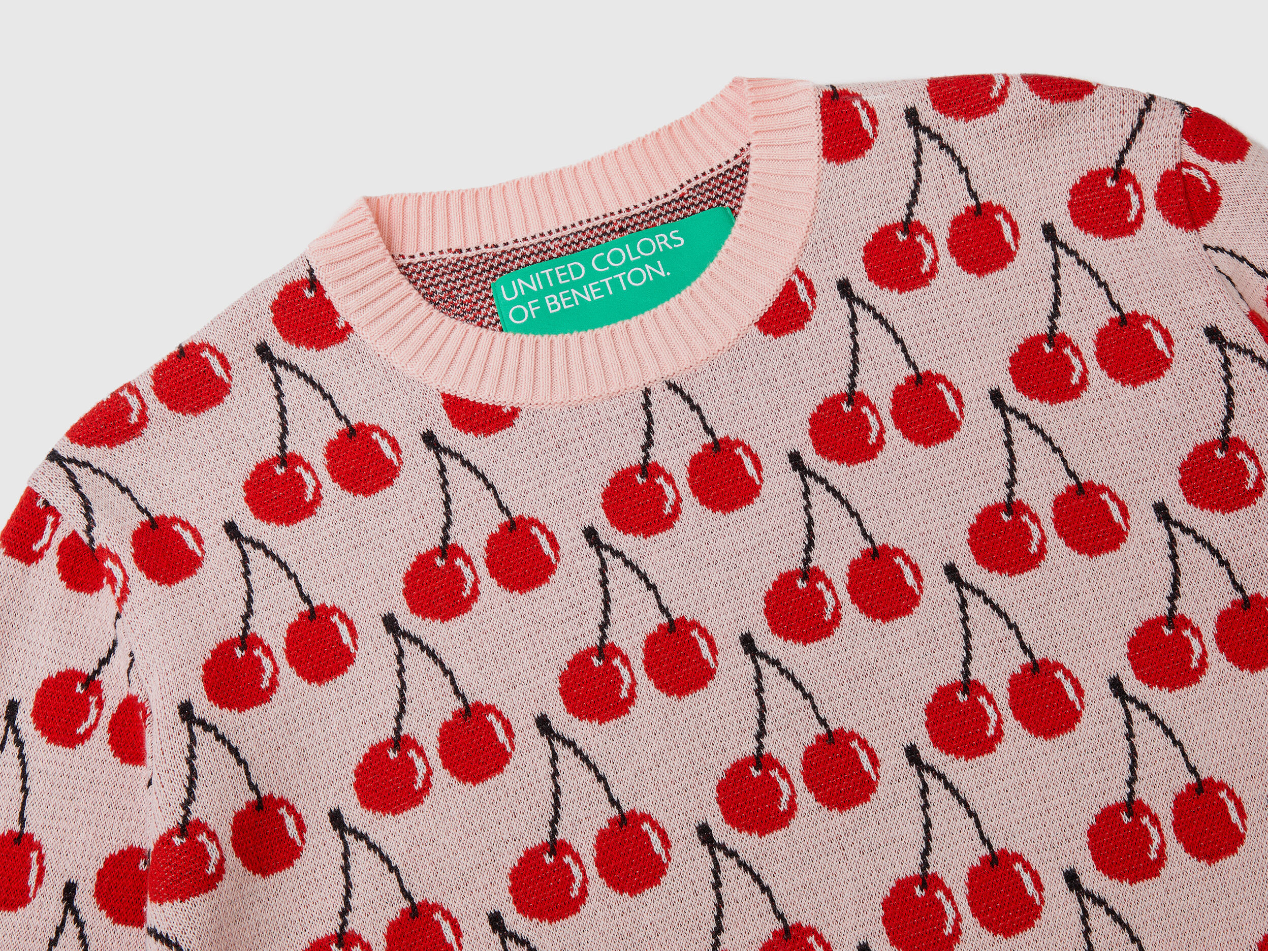 Pink sweater with cherry pattern Pink Benetton