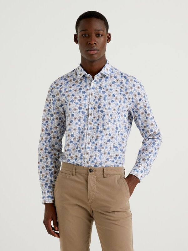 Camisa slim fit con estampado floral Hombre