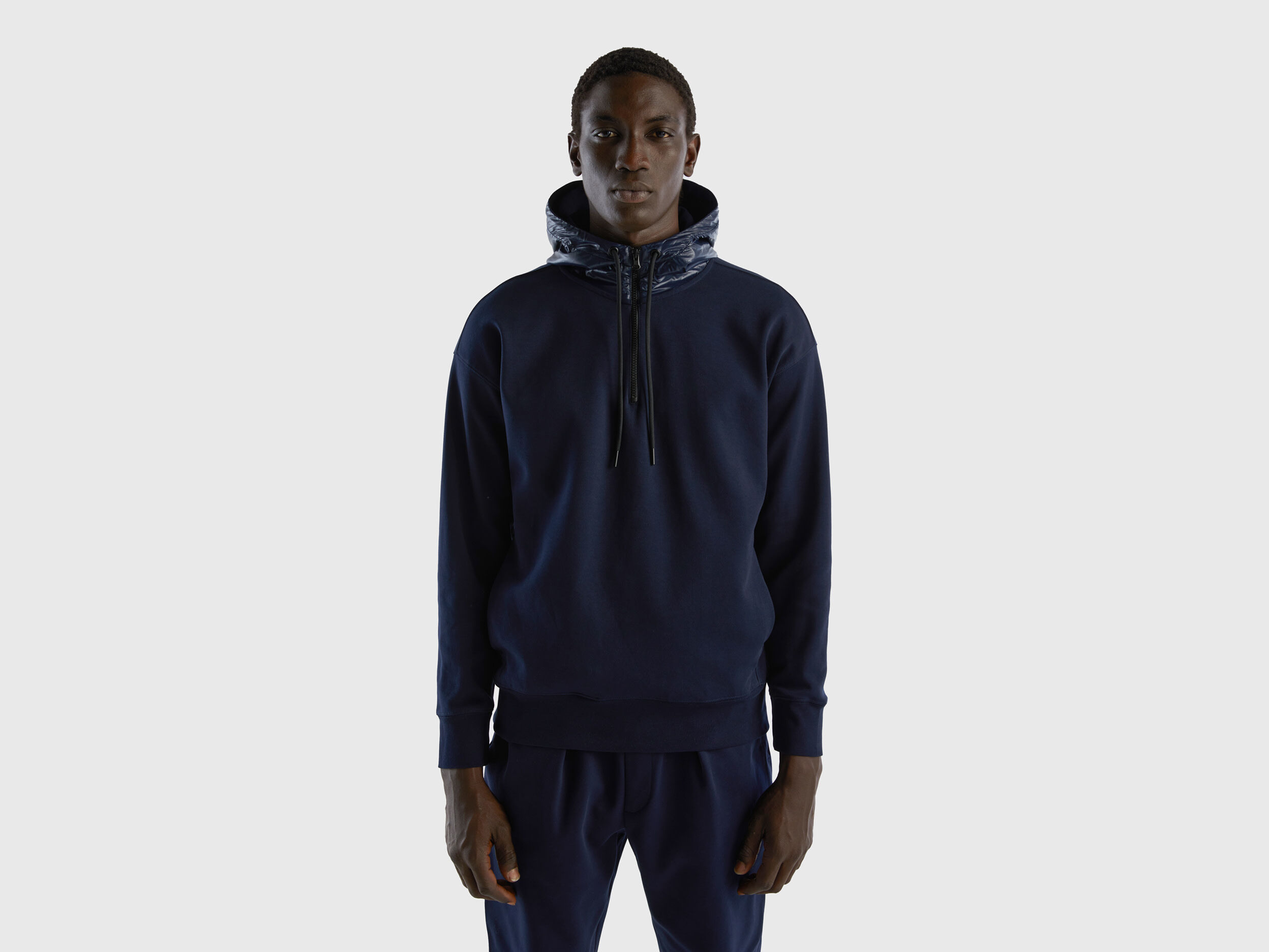 Hoodie in nylon Dark Blue Benetton