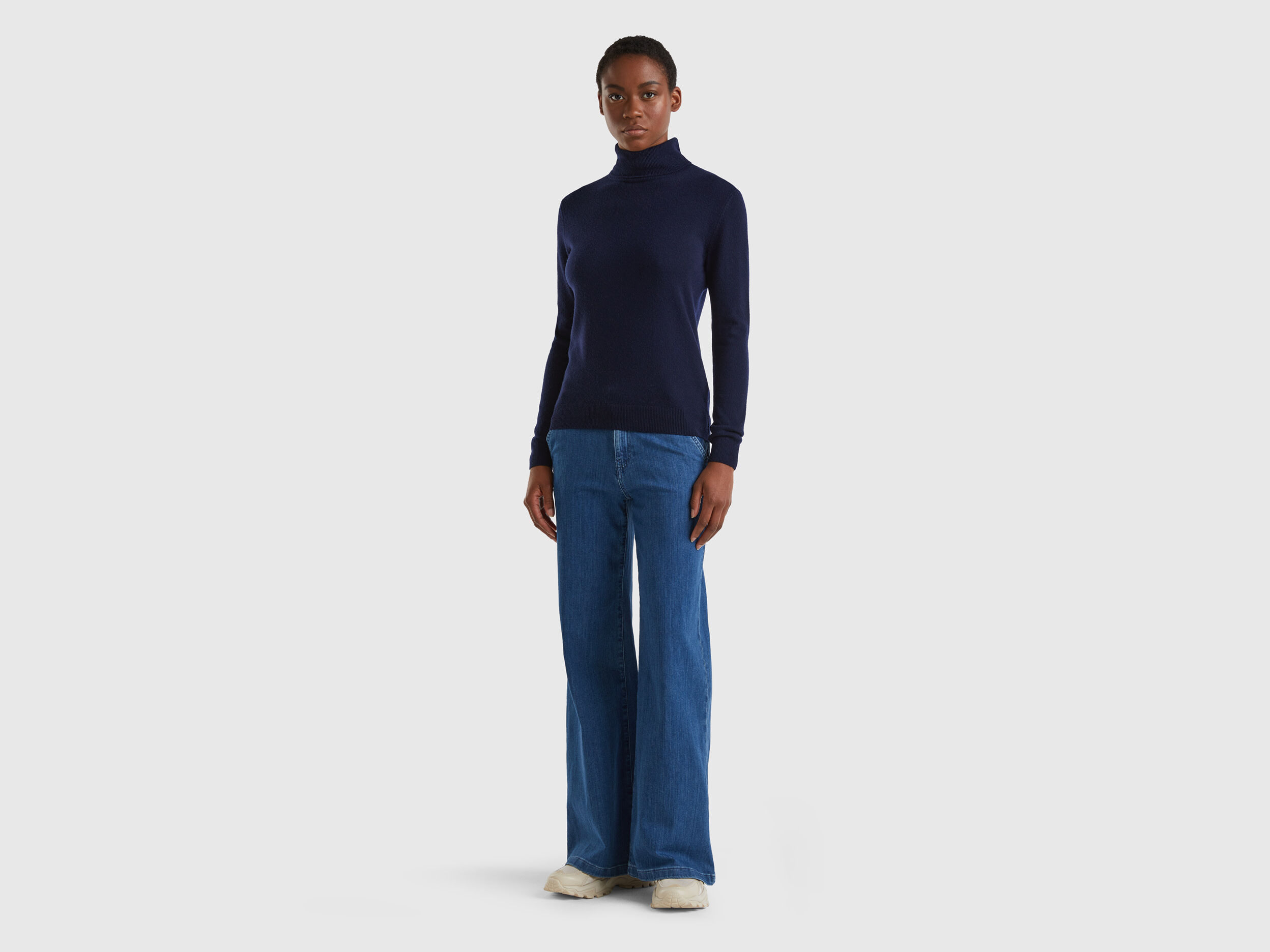 Dark blue turtleneck new arrivals