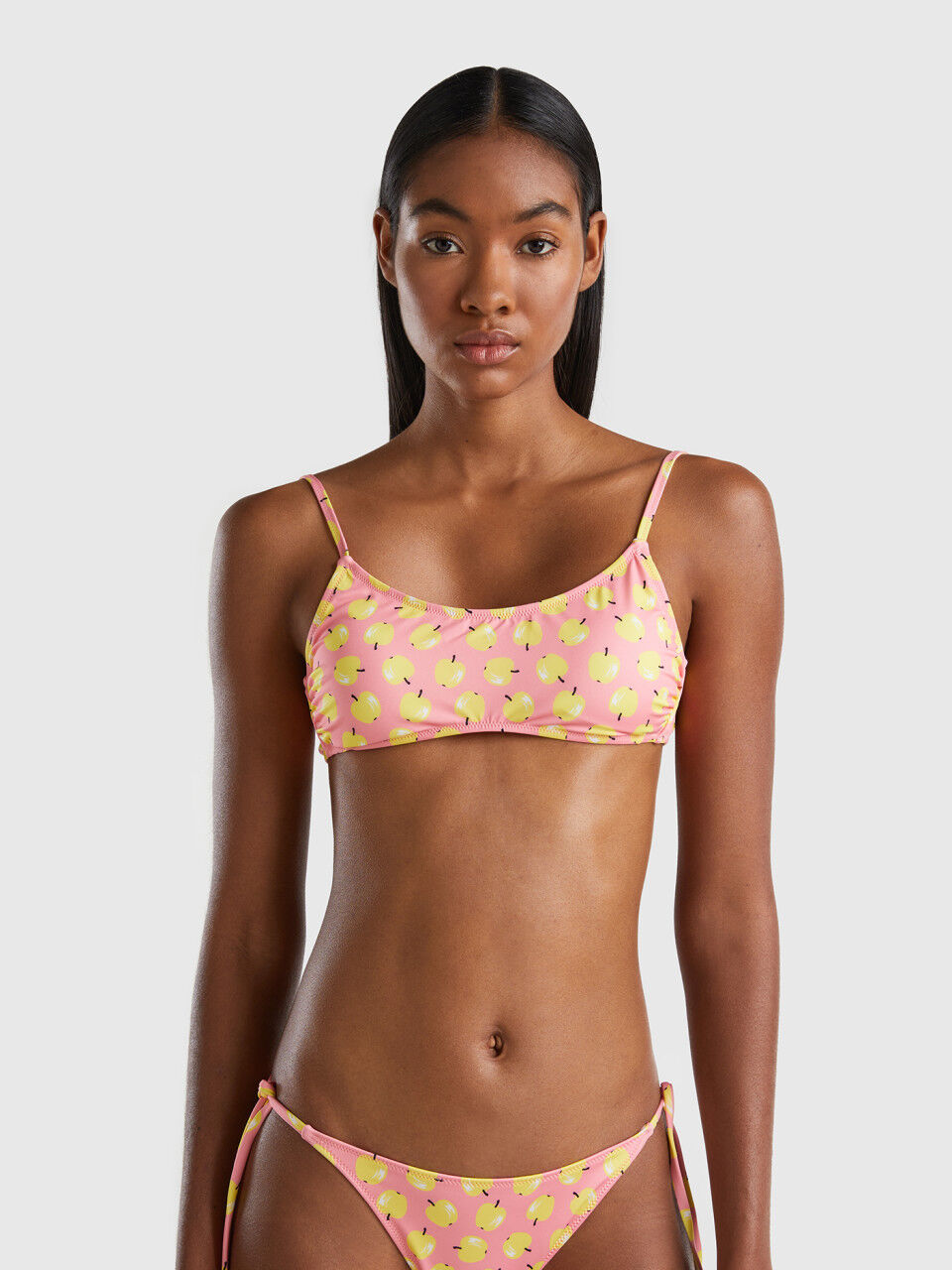 Bra top discount bikini