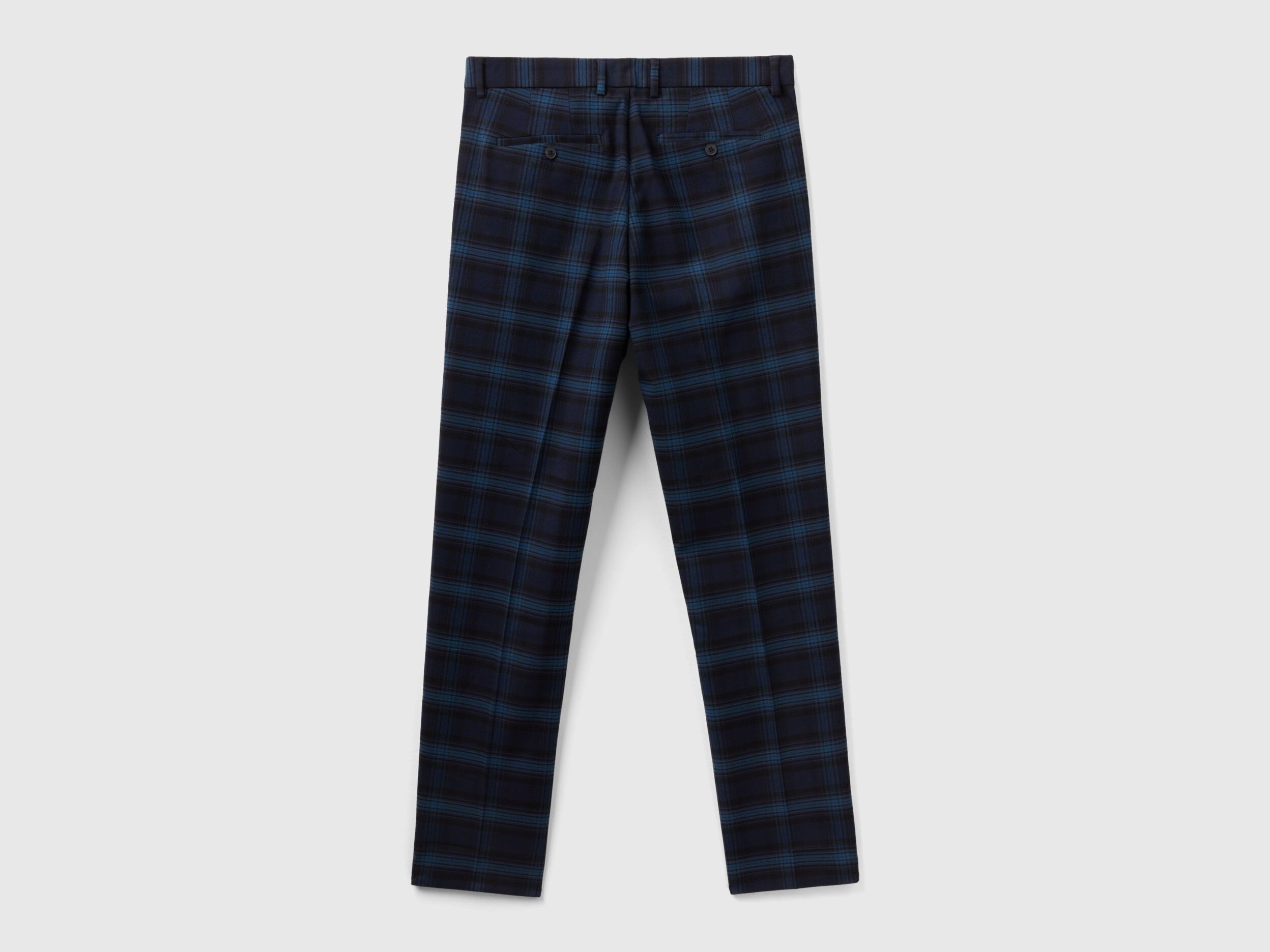 hipster' trademark chequered trousers and vans combination | Checkered  trousers, Pants outfit men, Men fashion casual outfits