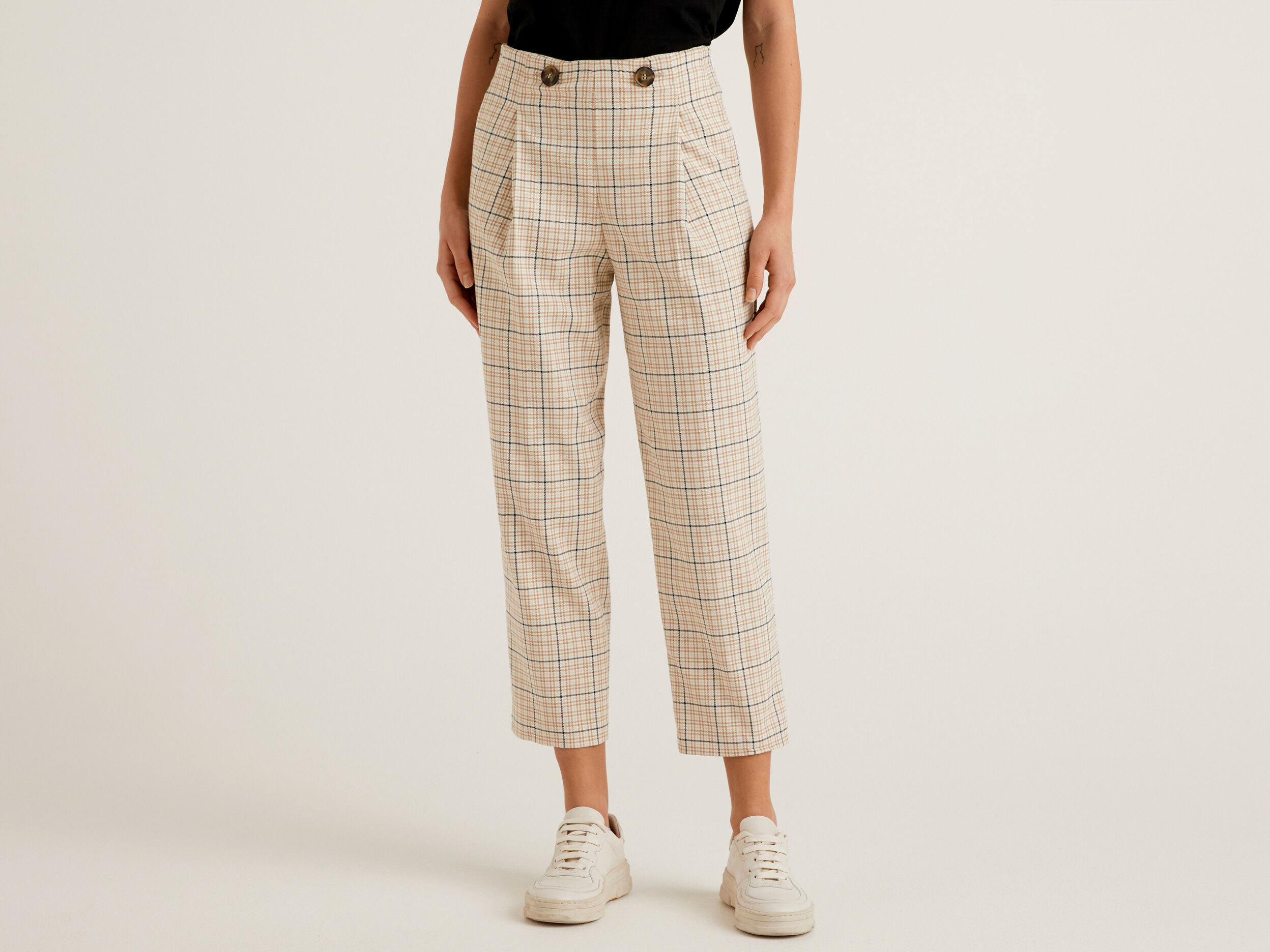 UO Heritage Check Wide Leg Tailored Trousers | Urban Outfitters Turkey