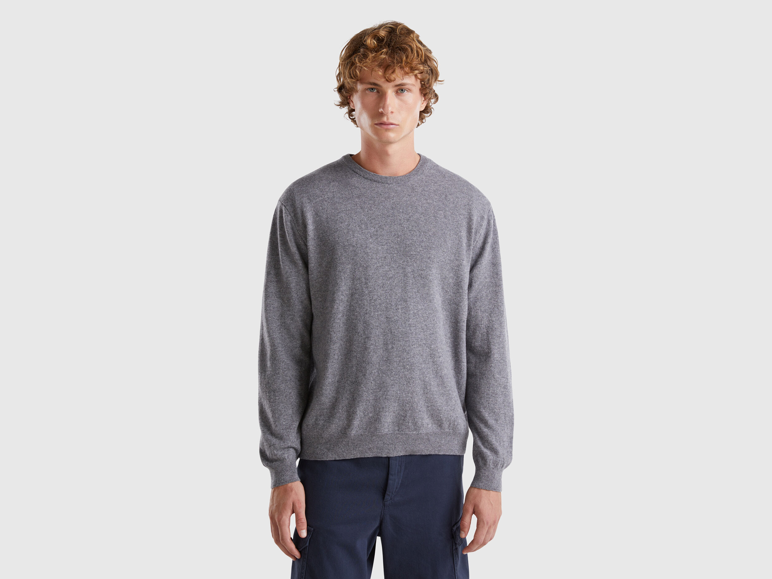 Dark gray sweater outlet