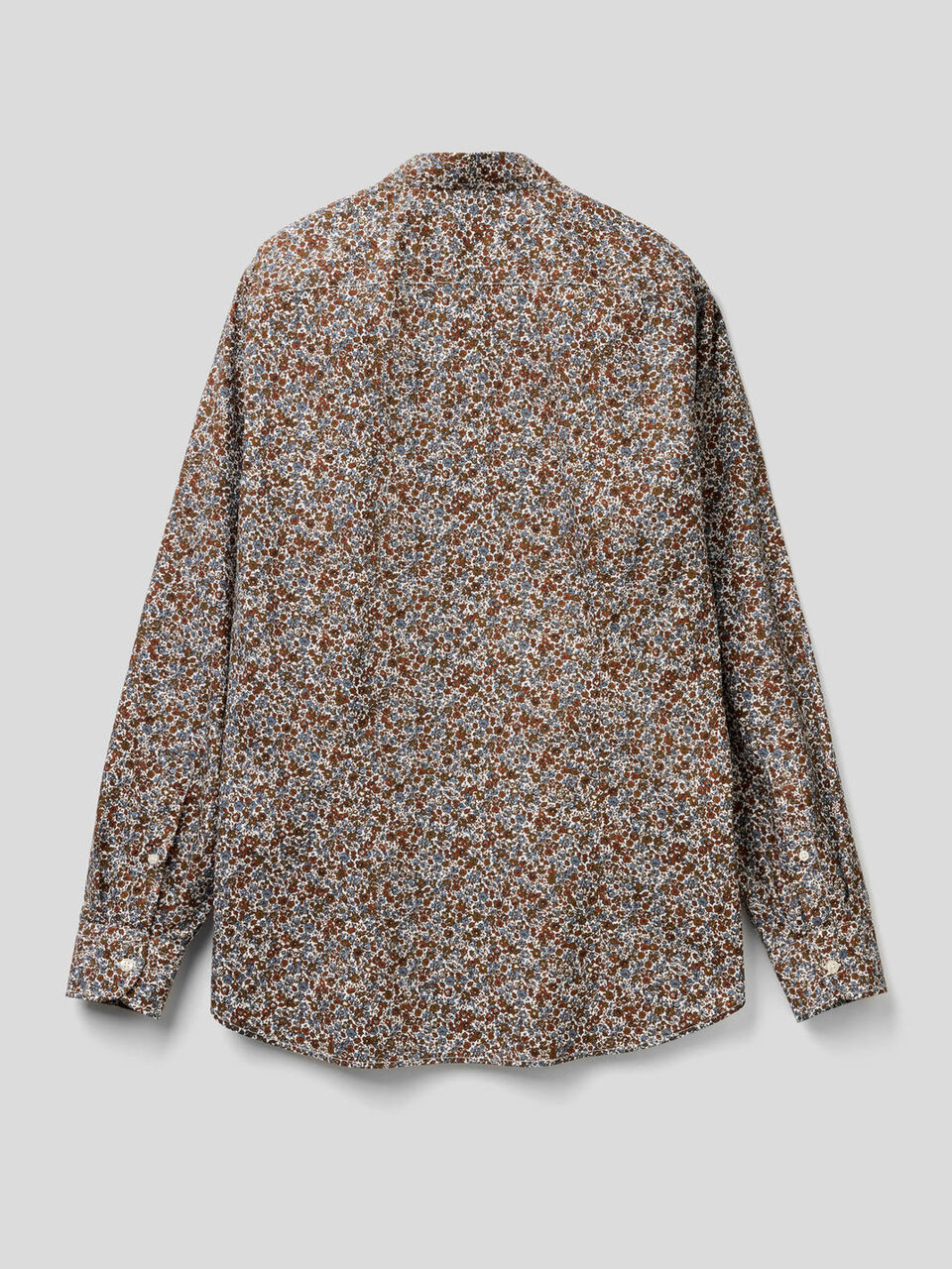 Camisa slim fit estampada image number 2