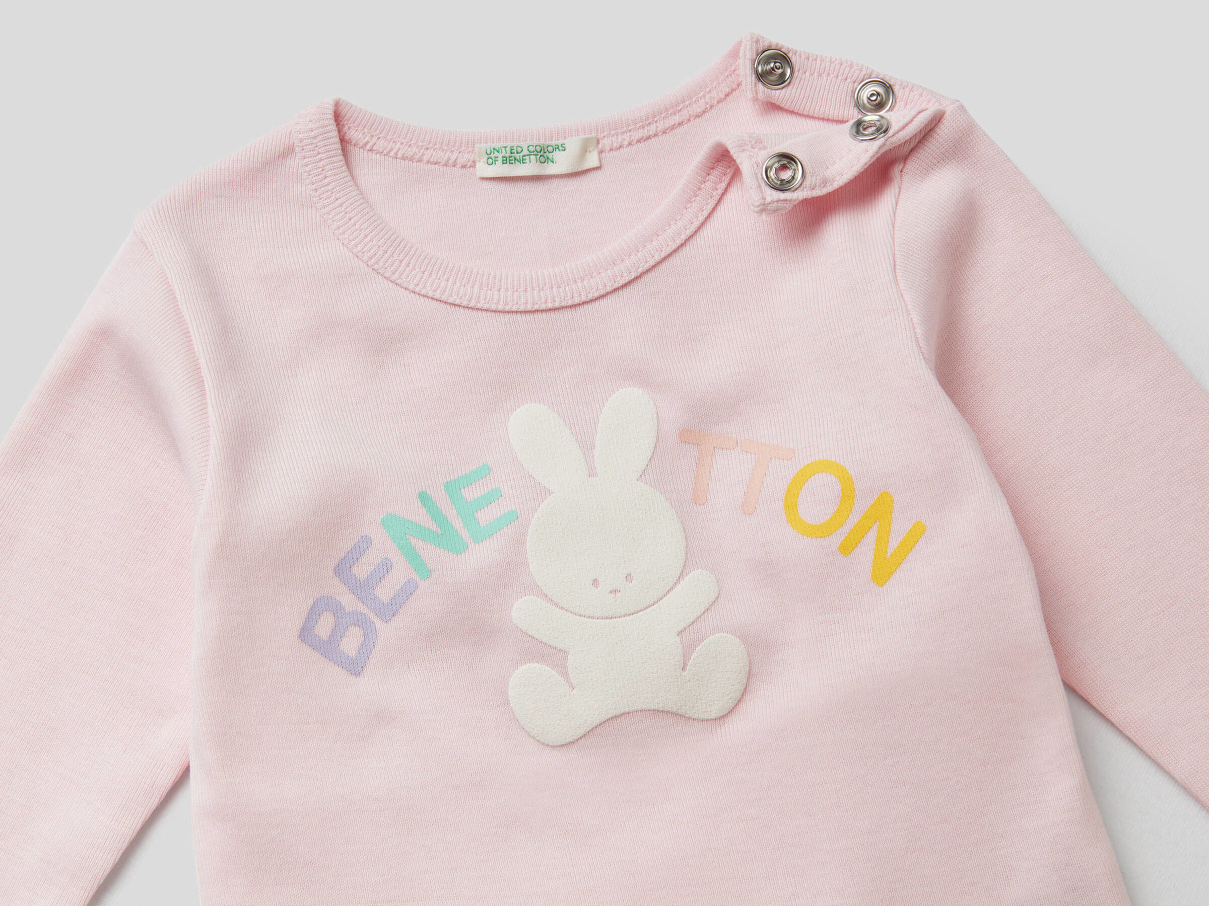 Long sleeve t-shirt with print image number null