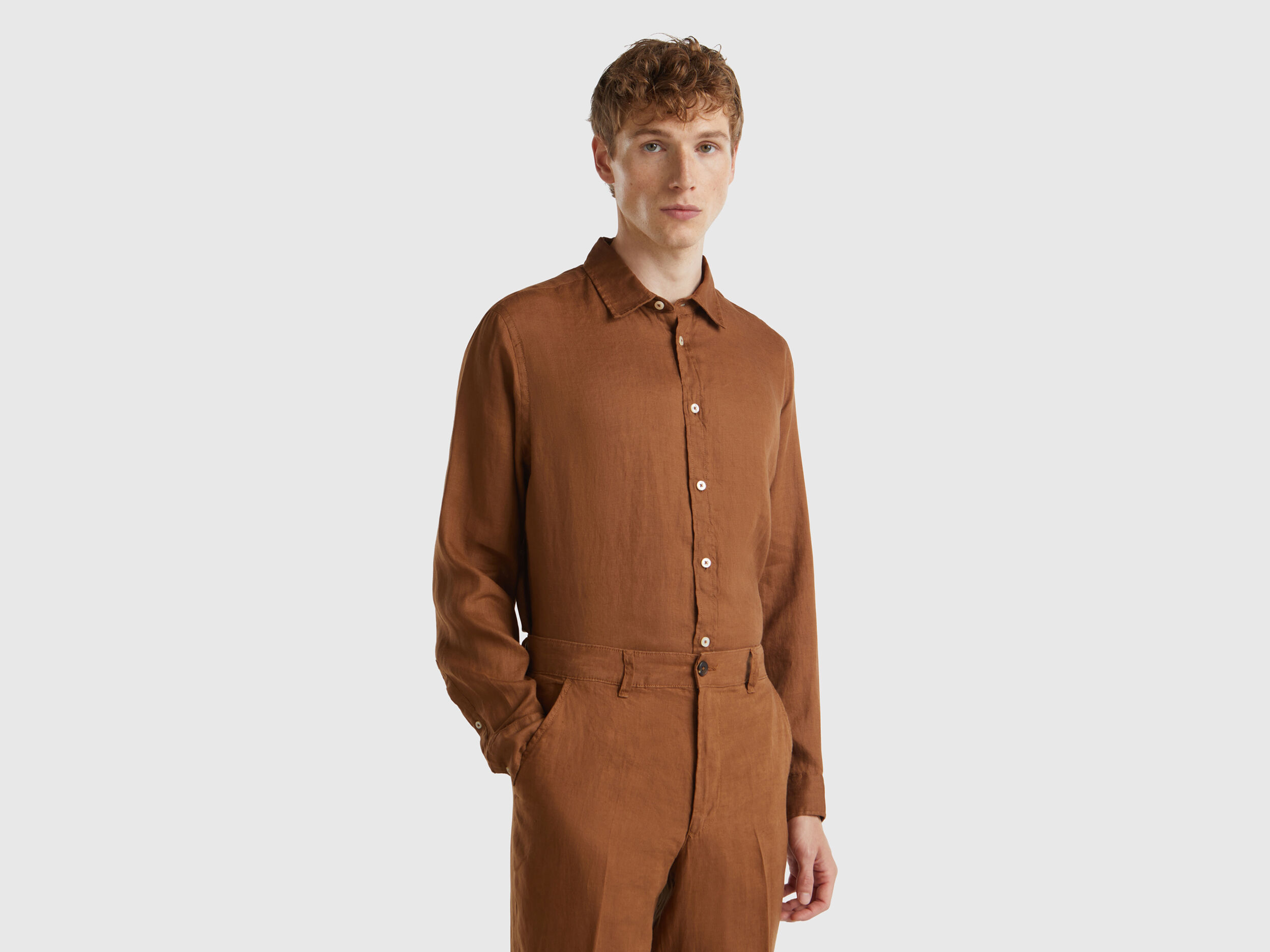 Shirt in pure linen Brown Benetton