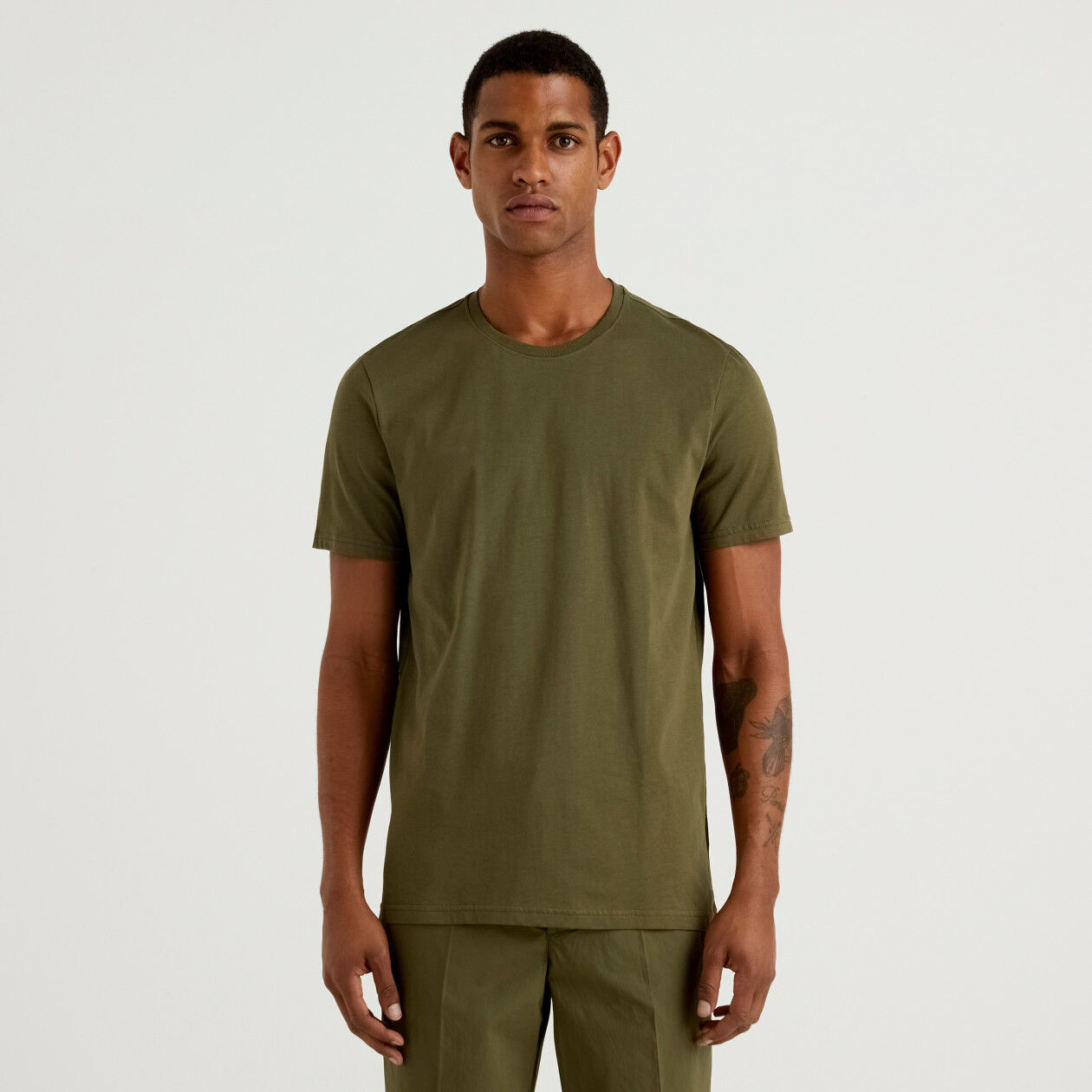 Camisetas verde militar best sale