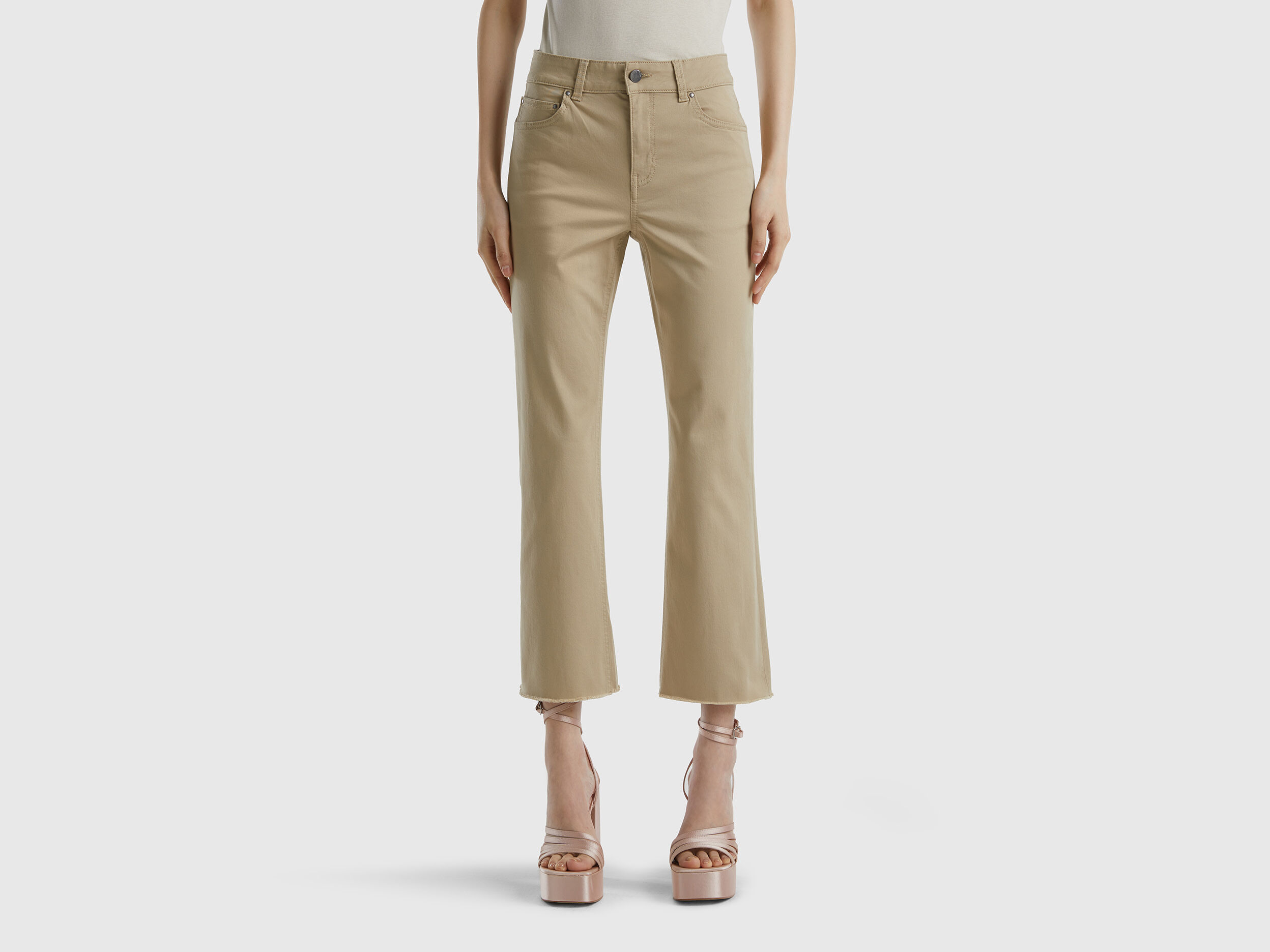 Khaki cropped hotsell trousers ladies
