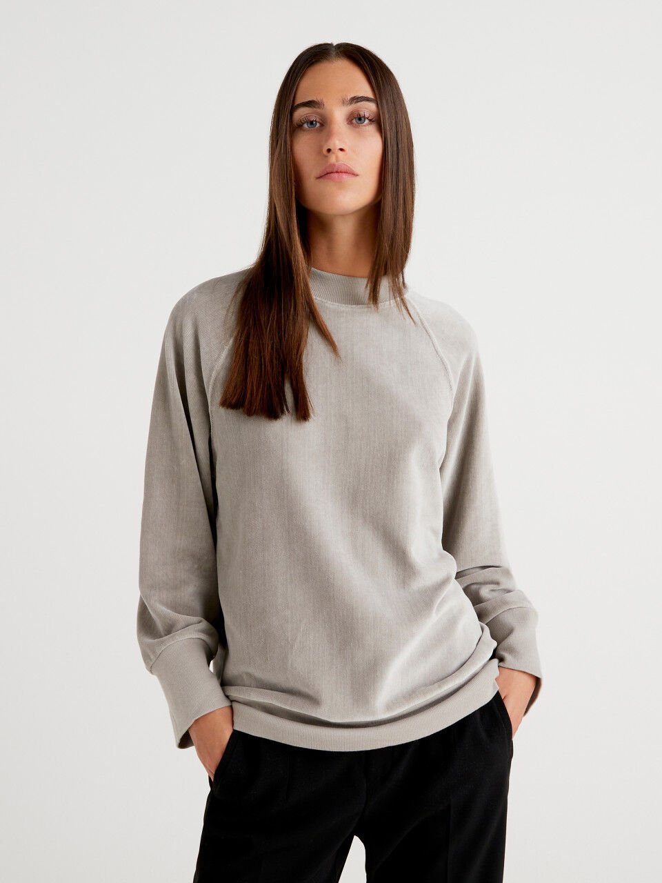 Ladies sweatshirts no new arrivals hood