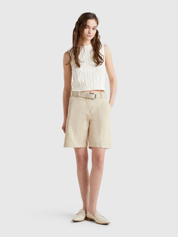 Bermudas with cuff in stretch cotton Women