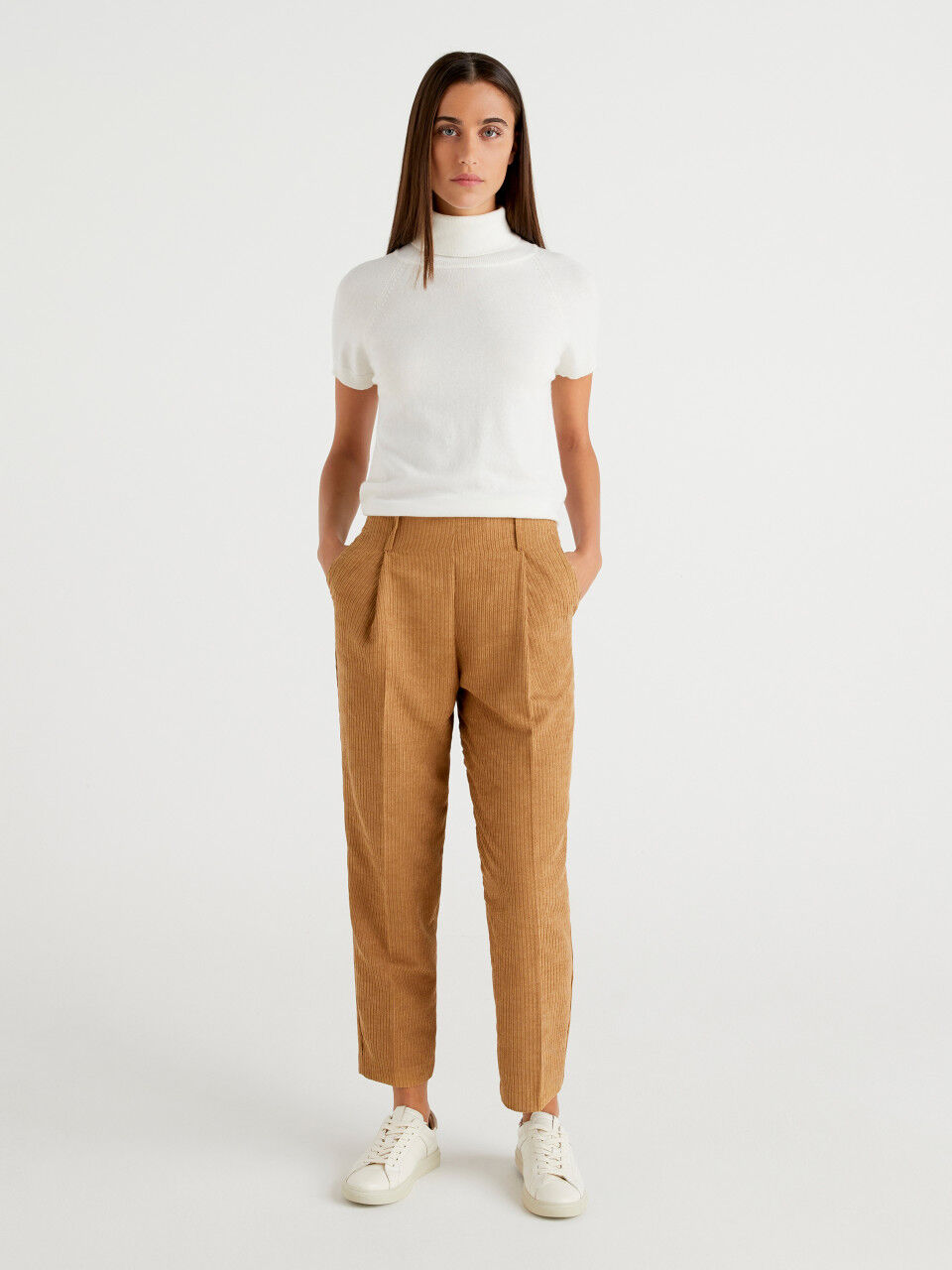 GIVENCHY SLIM FIT TROUSERS WITH SIDE U LOCK BELT – TheLuxeLend