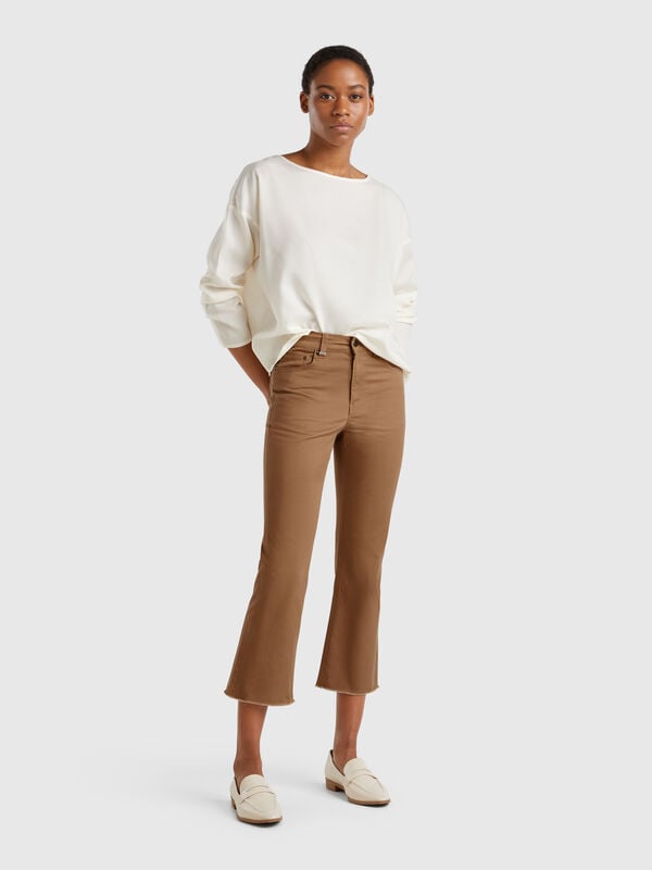 Pantalón cropped cinco bolsillos Mujer