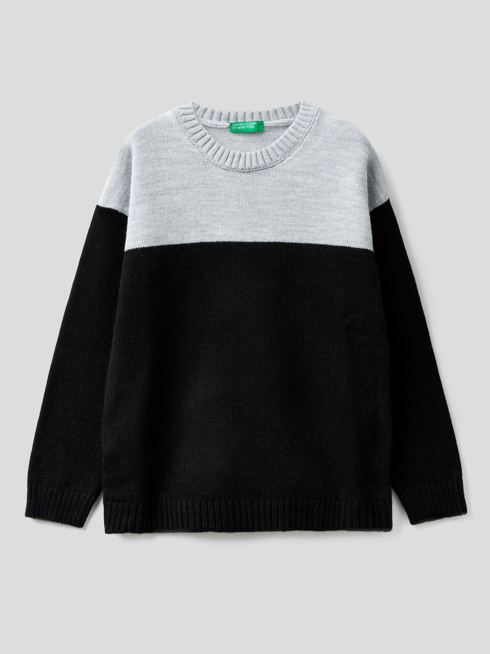 Color block sweater in wool blend