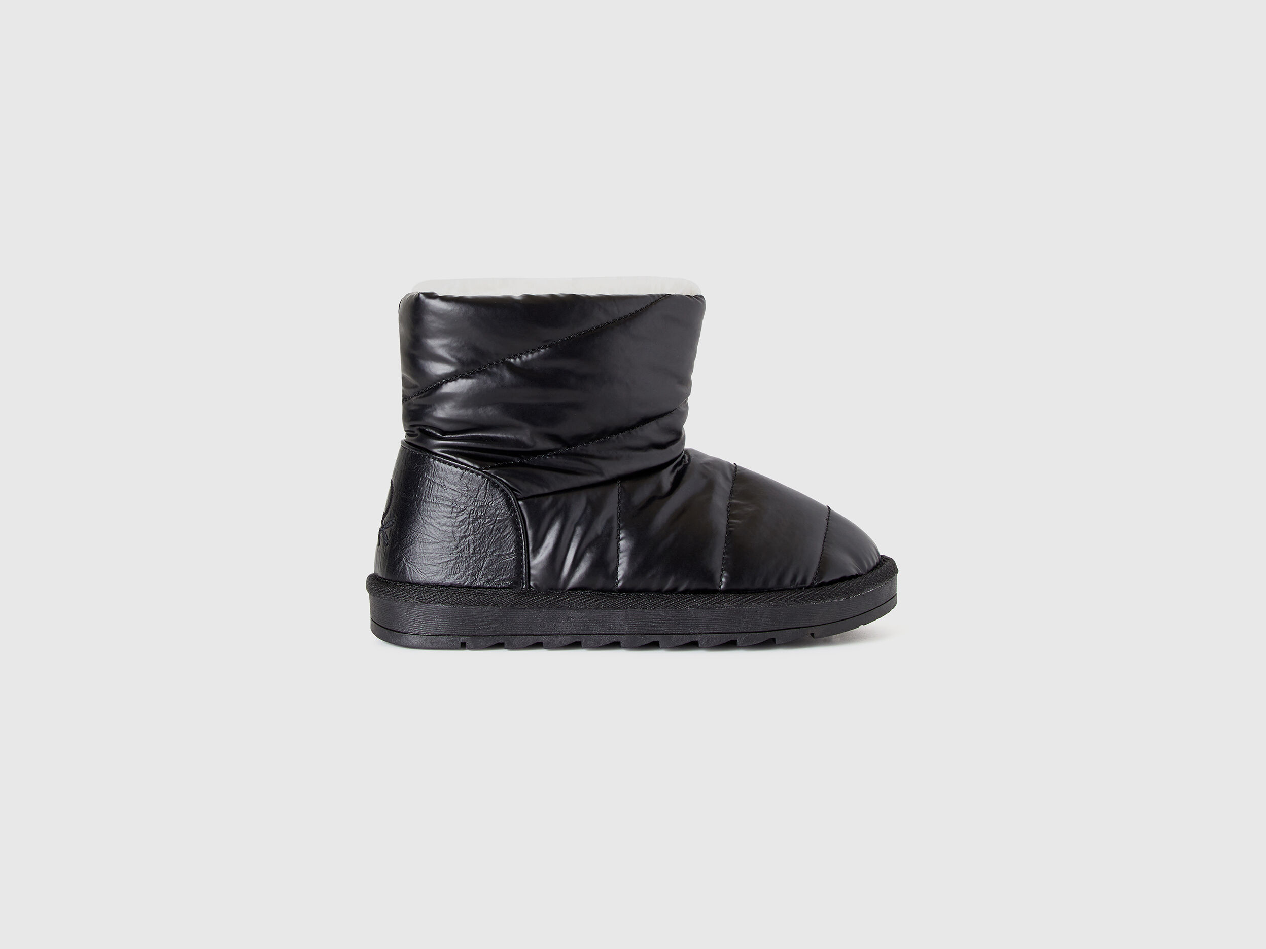 Benetton shoes for girls discount
