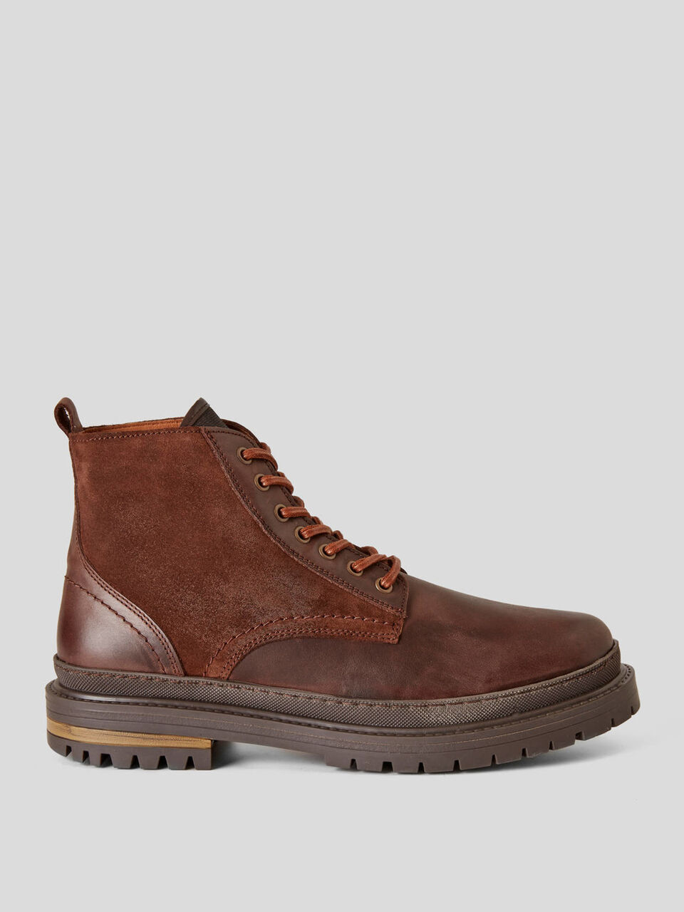 Botas de piel auténtica image number 1