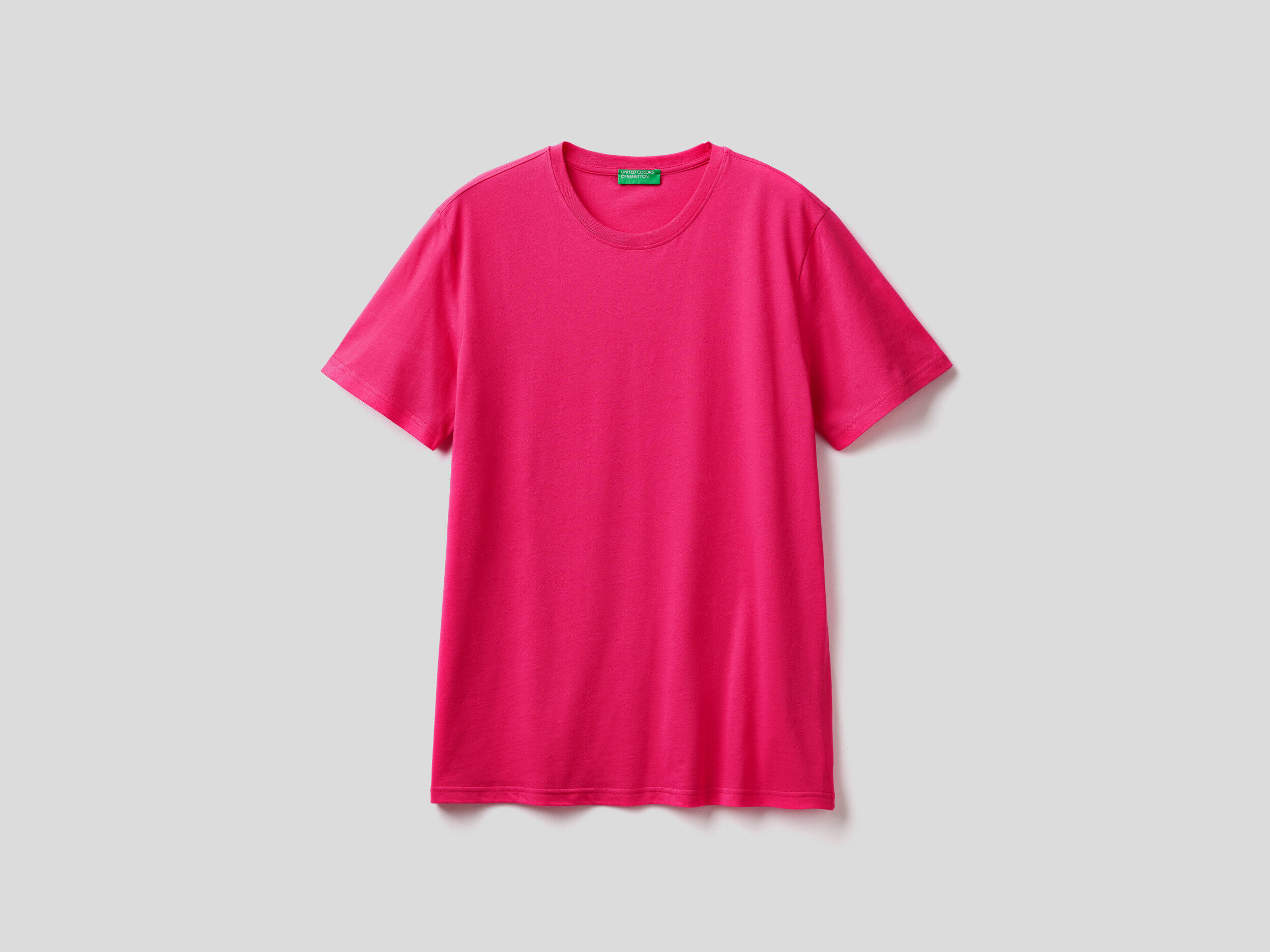 T sales shirt fuxia