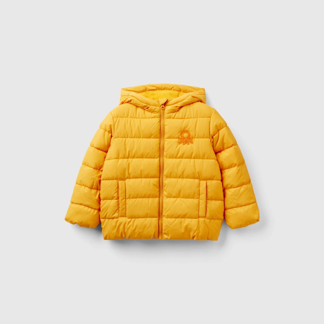 Puffer jacket with hood and logo Yellow Benetton