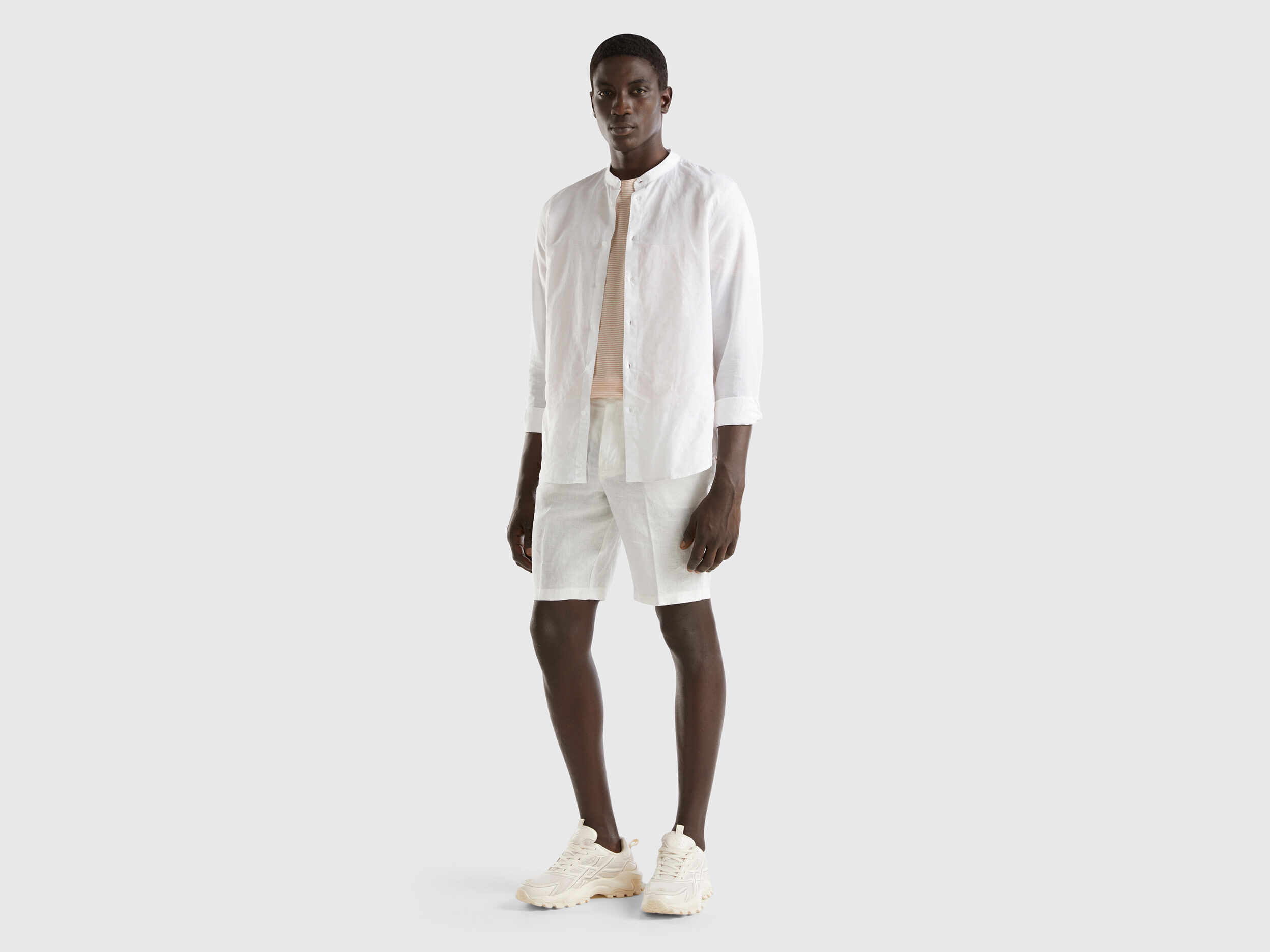 Bermudas in pure linen Creamy White Benetton