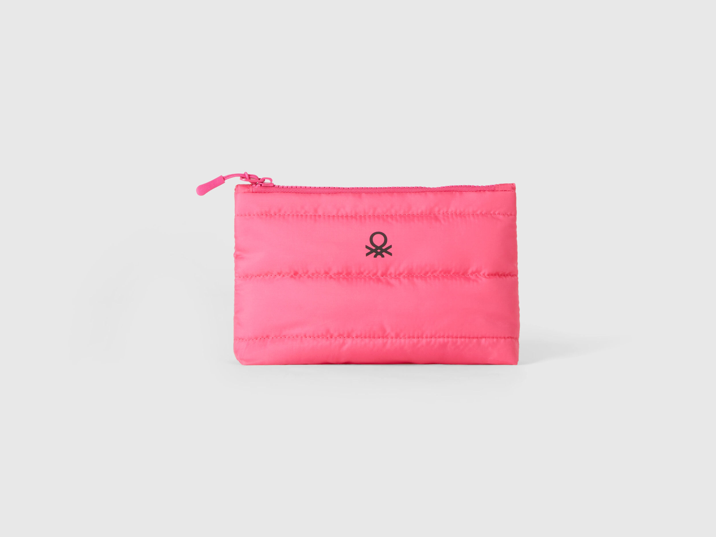 Benetton pouch hotsell