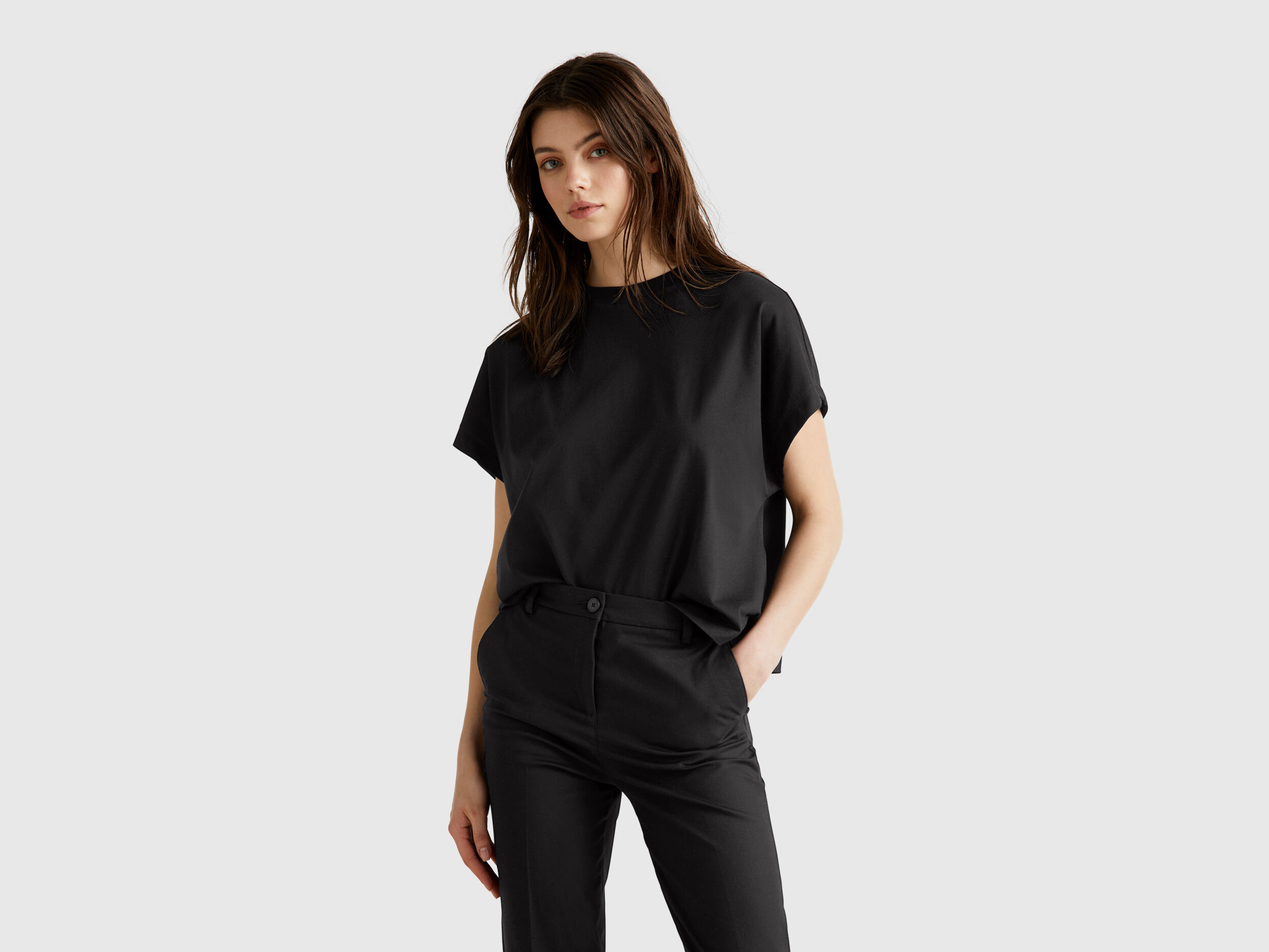 Kimono sleeve t-shirt - Black | Benetton