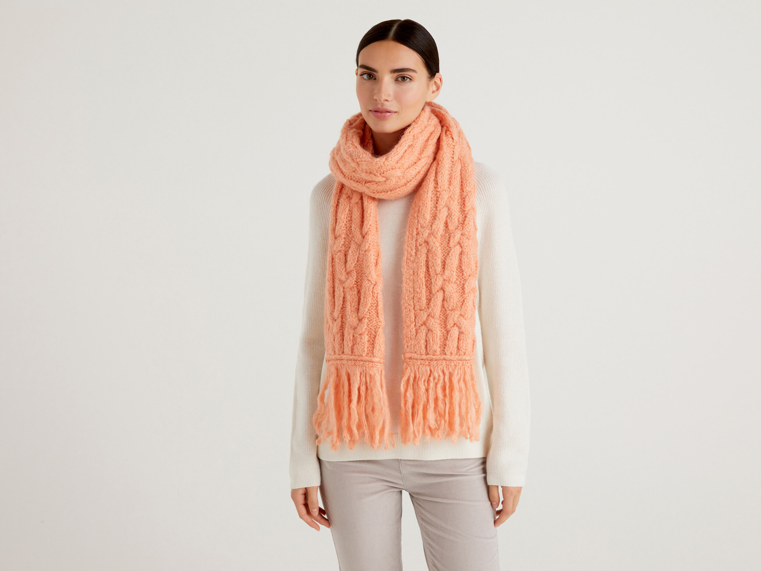 Hollister womens shop scarves
