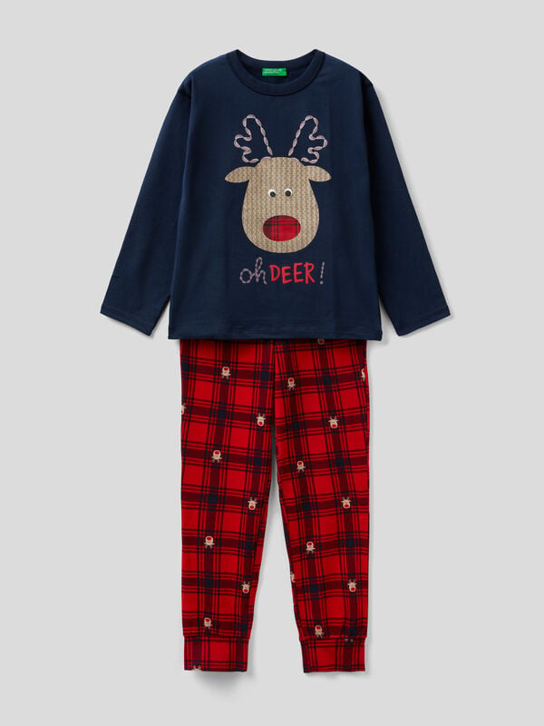 Warm pyjamas with reindeer print Junior Boy