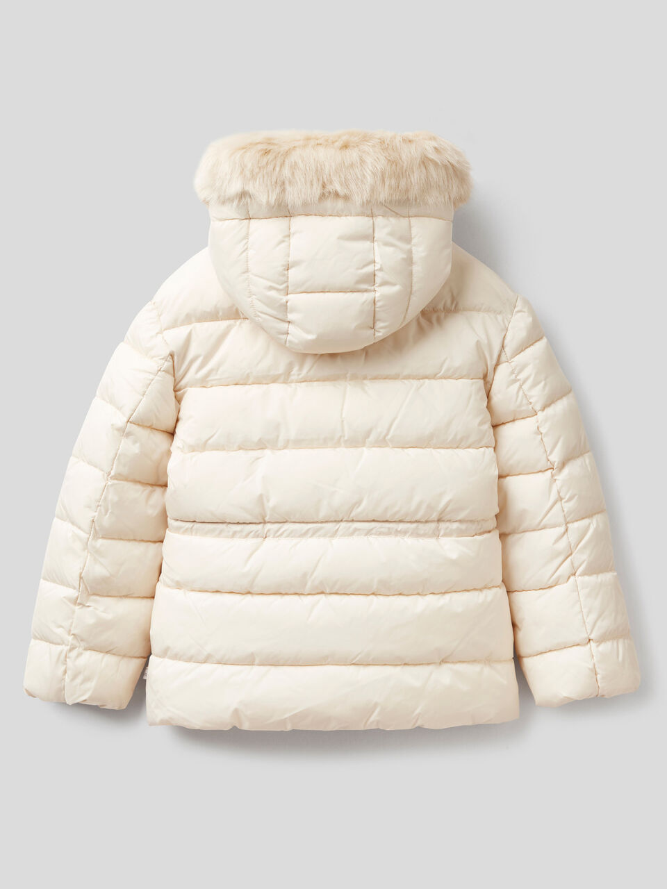"Rain defender" jacket with drawstring image number 2