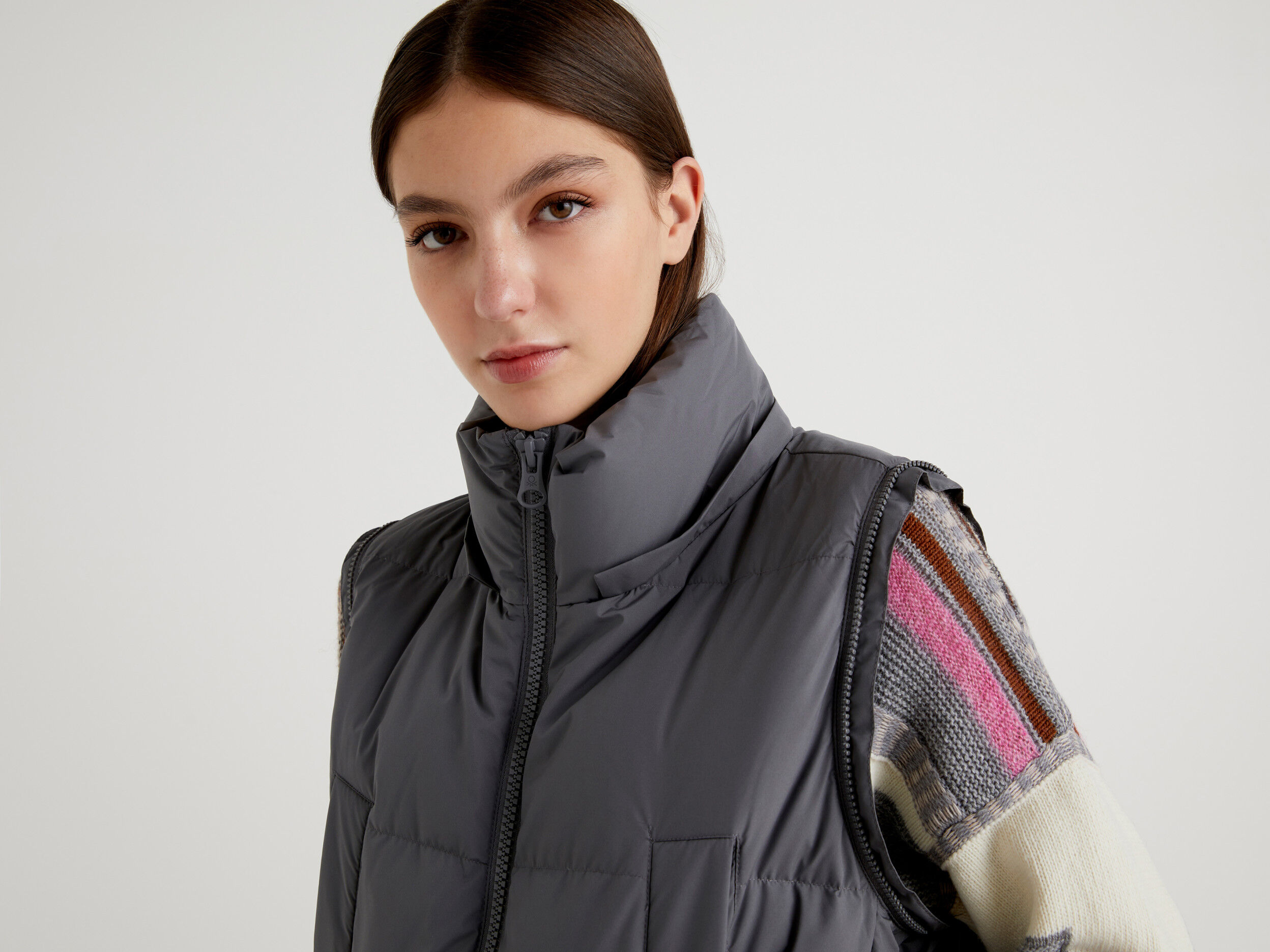 Women's down jacket with removable sleeves best sale