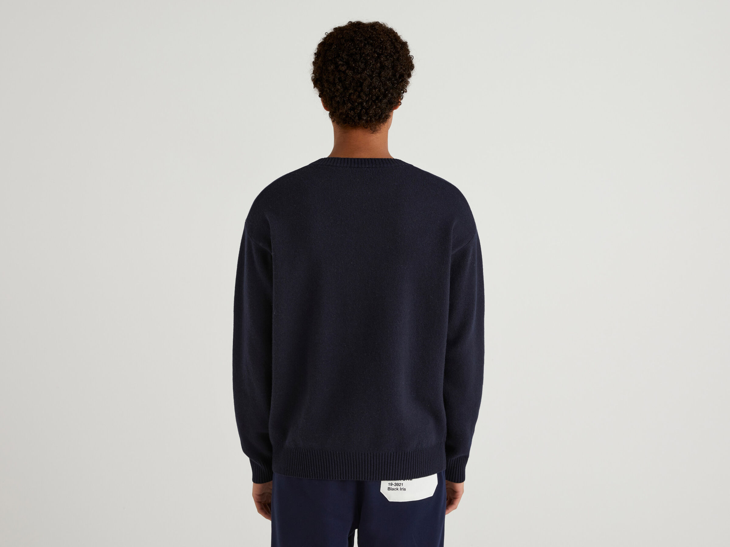 BenettonxPantone™ inlaid sweater image number 2